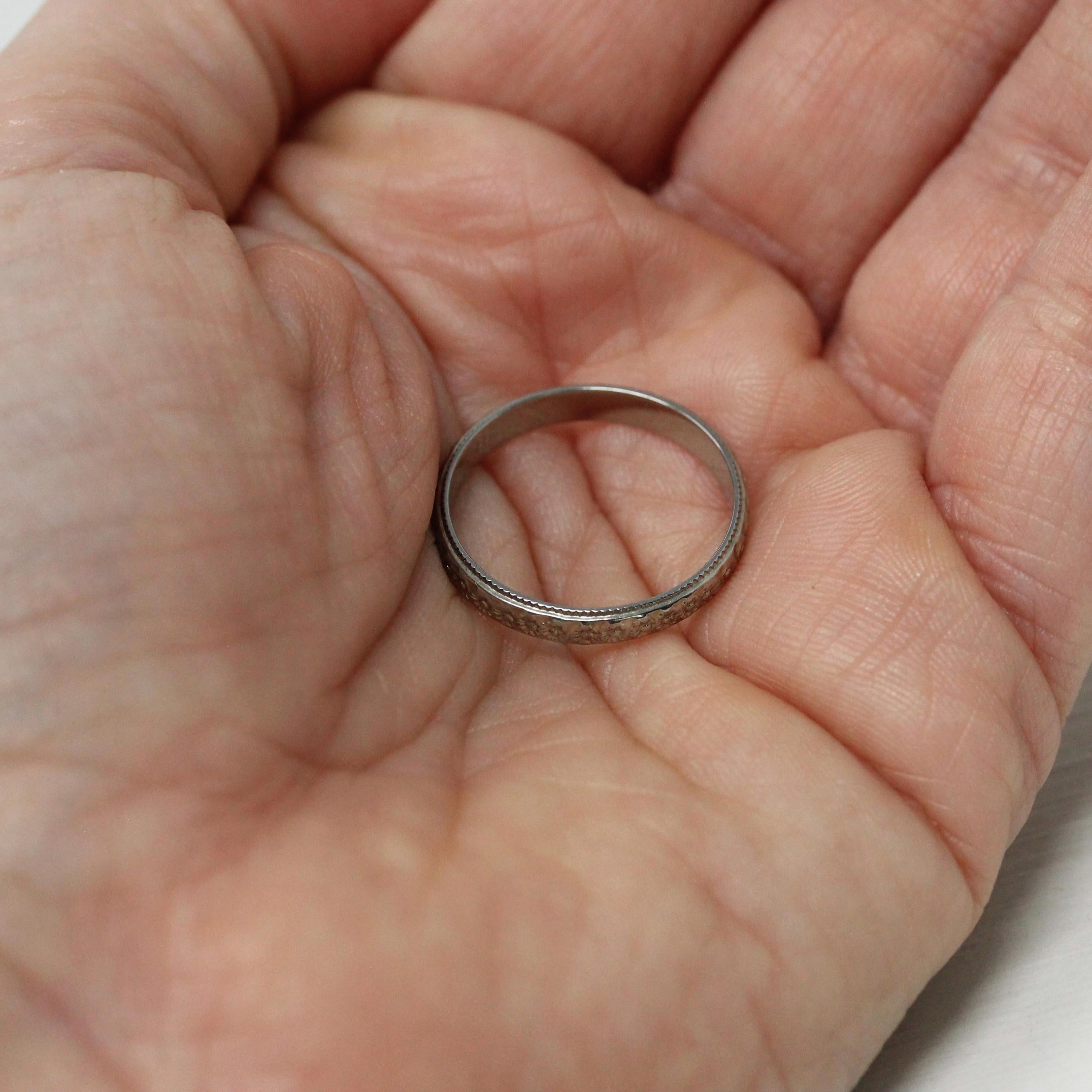 Floral Wedding Band - Art Deco 18k White Gold Flower Eternity Ring - Vintage Circa 1930s Era Size 7 Bridal Unisex Engraved Fine 30s Jewelry