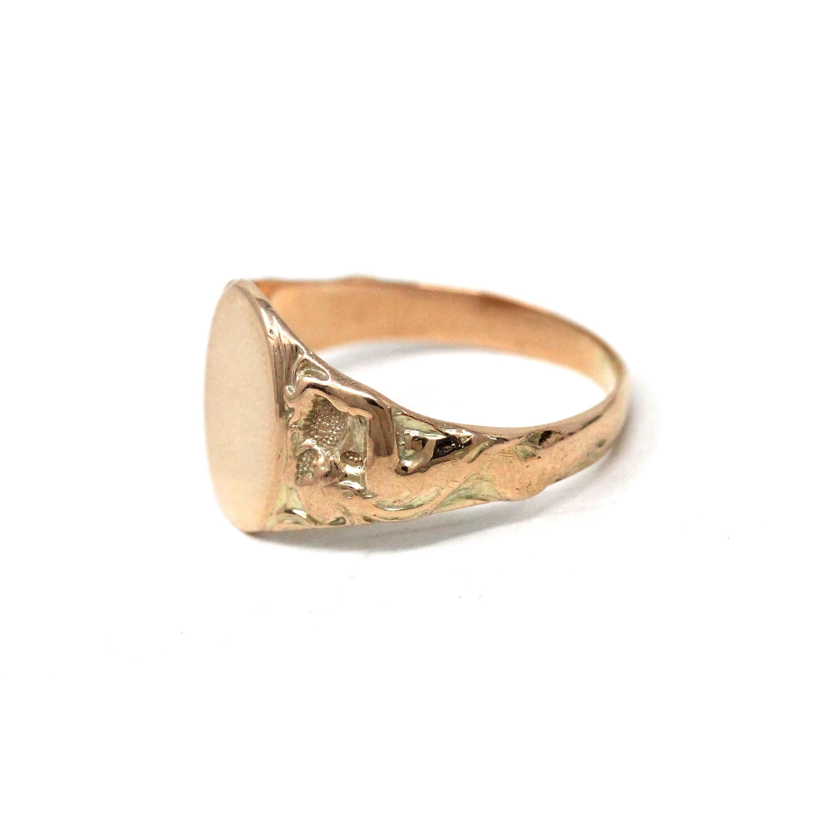 Art Nouveau Signet Ring - Antique 10k Yellow Gold Blank Oval Face - Edwardian Circa 1900s Era Size 10 Unisex Figural Woman Fine Jewelry