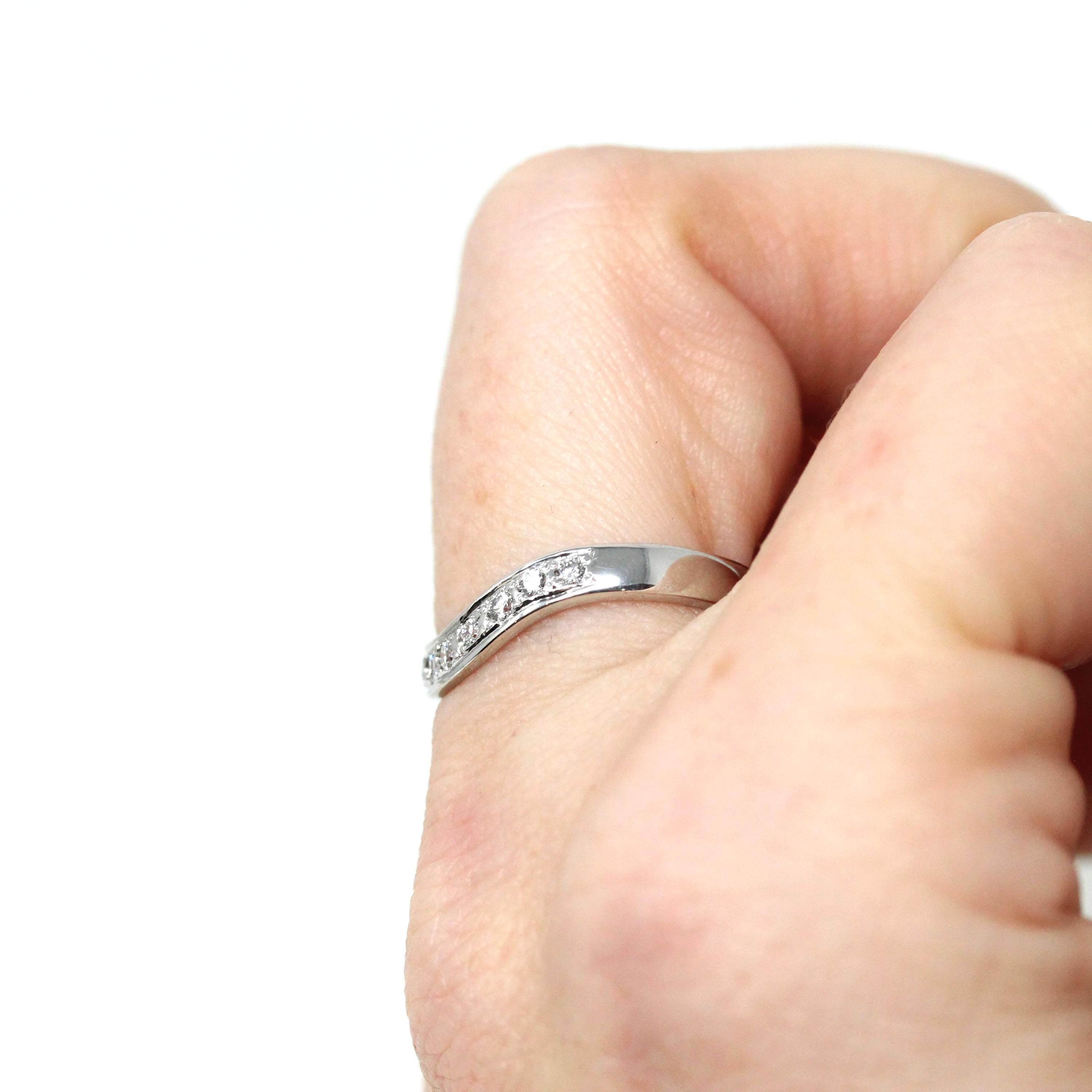 Curved Diamond Band - Modern Era 18k White Gold Natural Gemstones Wedding Ring - Estate Circa 2000's Size 6 1/2 Bridal Stacking Fine Jewelry