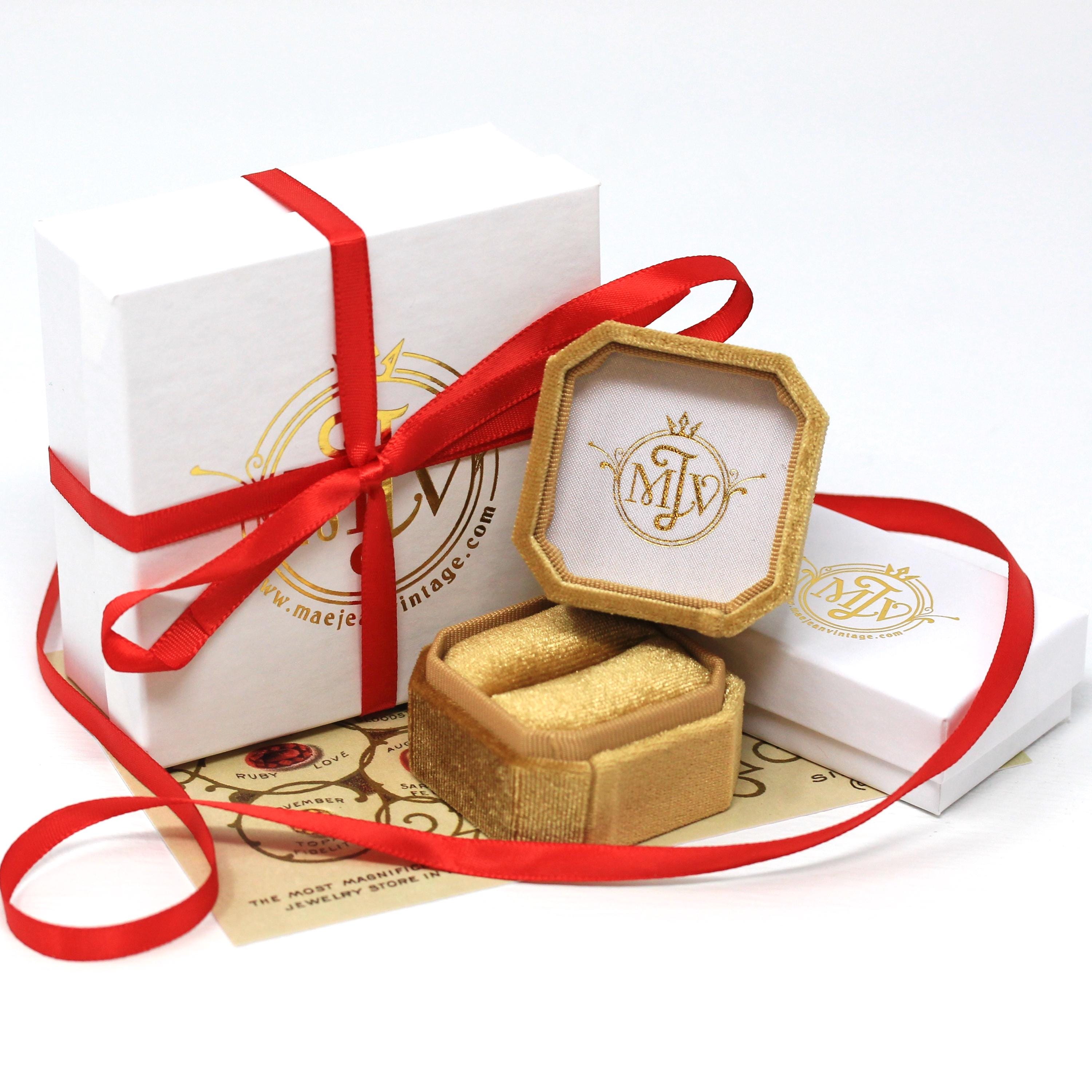 Claddagh Cigar Band - Modern 10k Yellow Gold Heart Clasped Hand Crown - Estate Size 10 Men's Unisex Friendship Love Loyalty Irish Jewelry