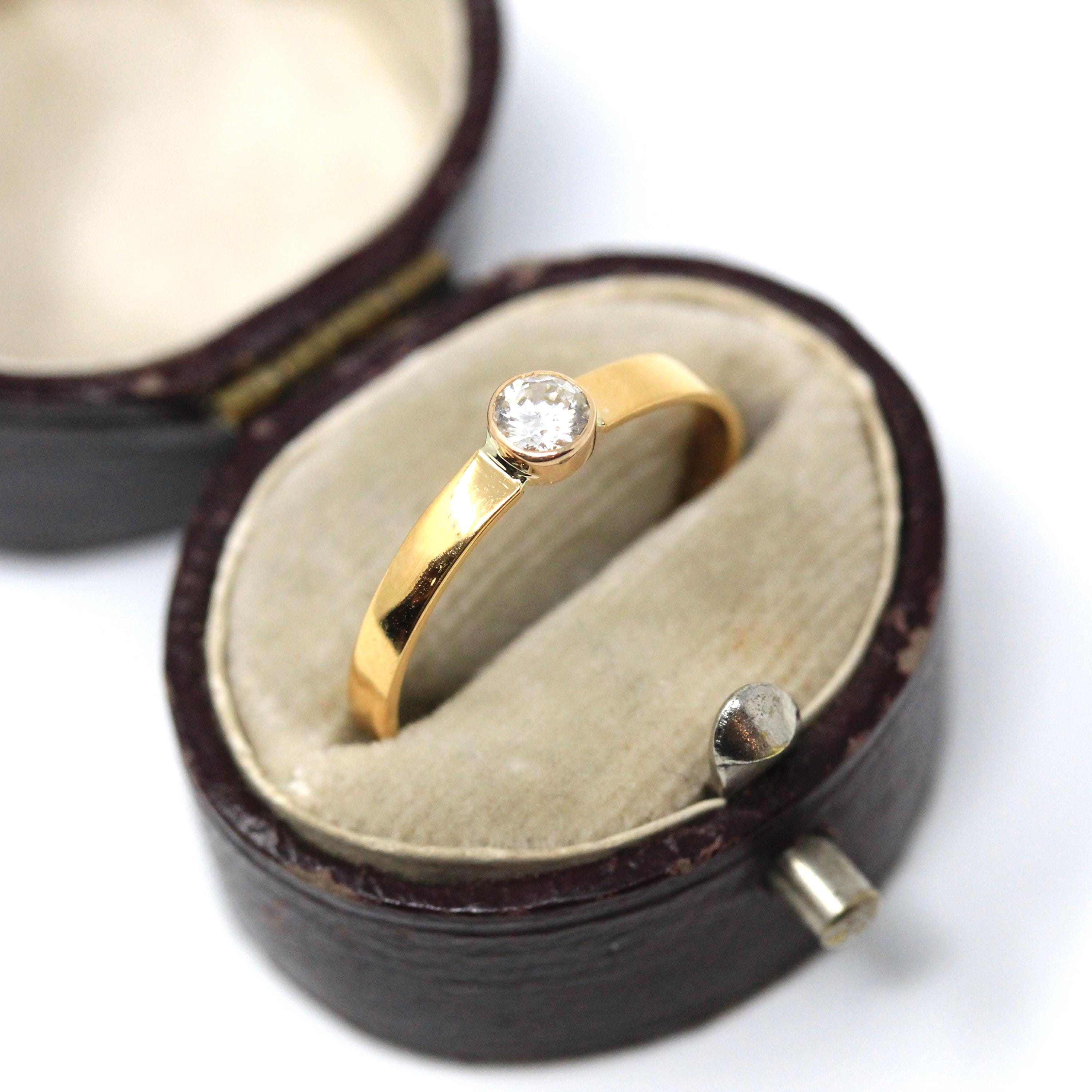 Modern 22k Gold Ring - Estate Simulated Diamond Glass Solitaire Bezel Ring - Hallmarked 1986 Size 6 1/4 Birmingham England Fine 80s Jewelry