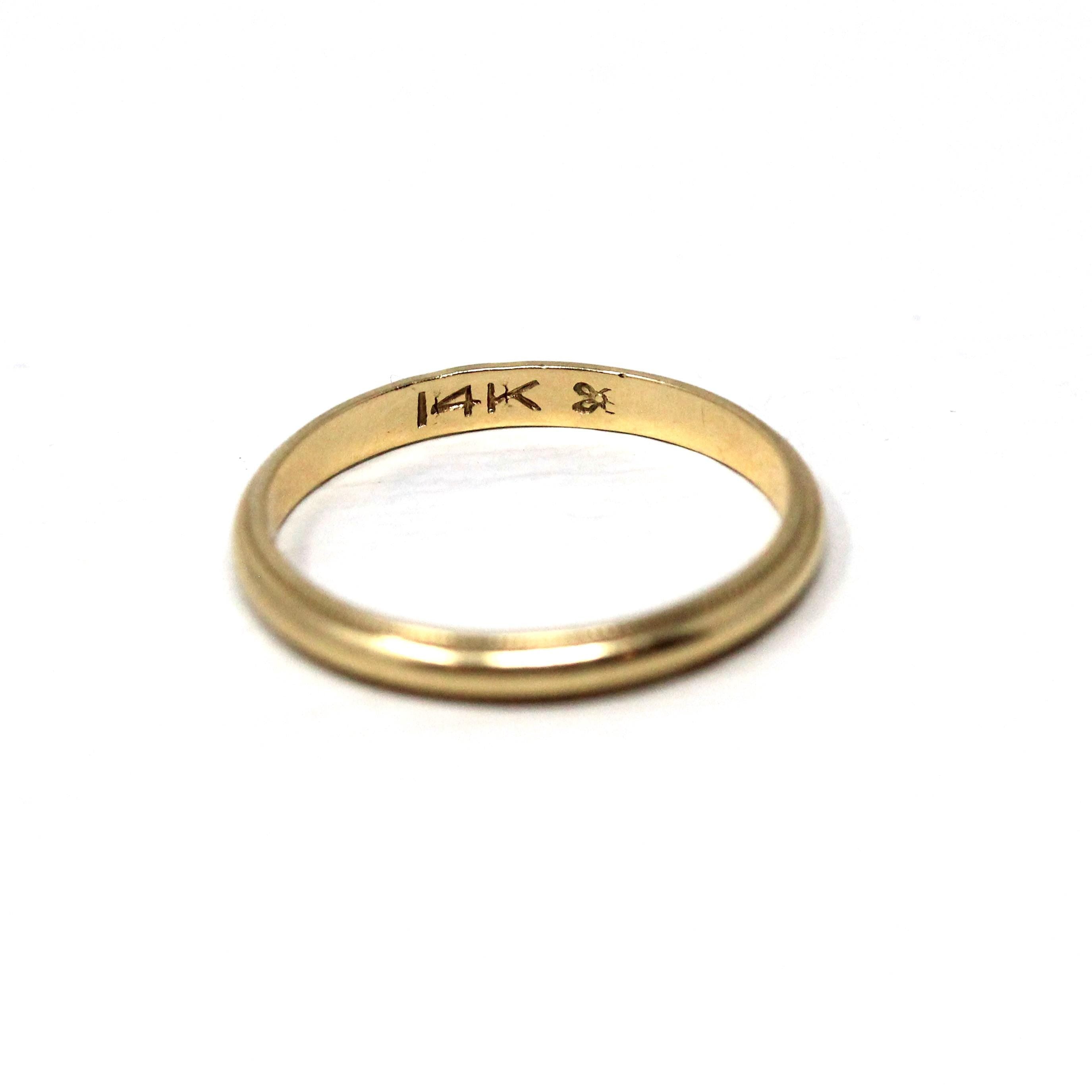 Estate Wedding Band - Modern 14k Yellow Gold Milgrain Eternity Design Ring - Circa 1980s Era Size 7.5 Stacking Bridal Fine Statement Jewelry