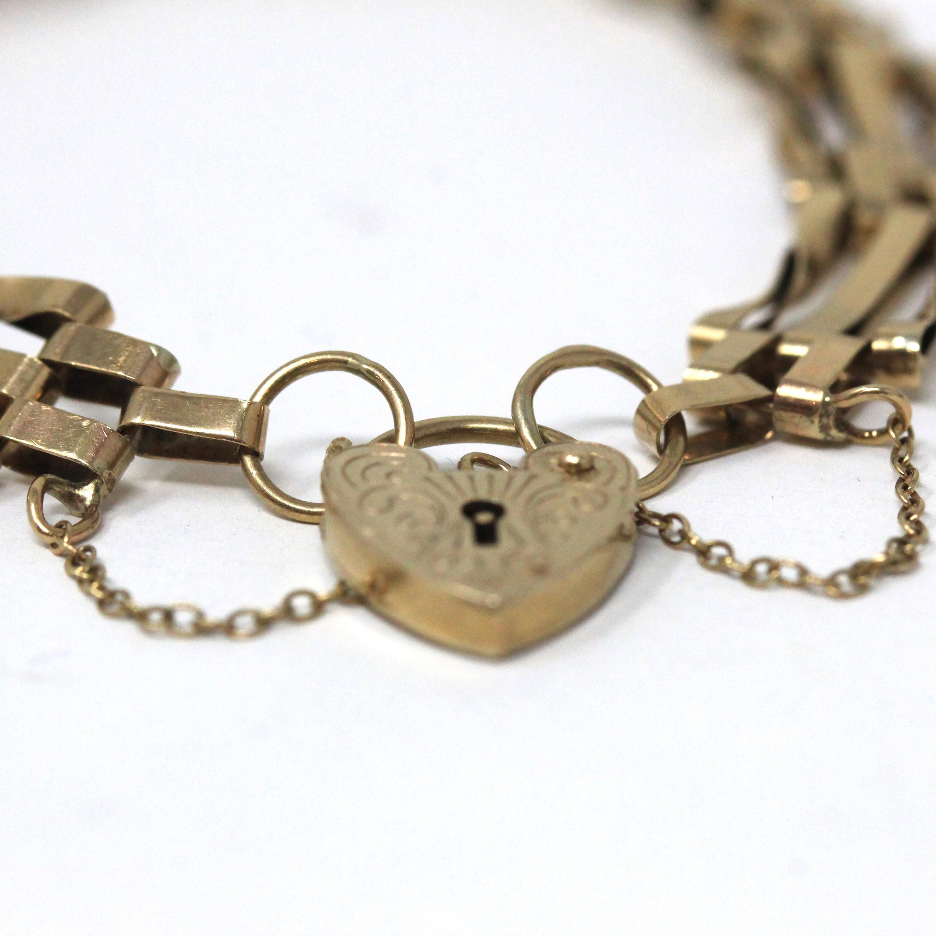 Vintage Padlock Bracelet - Retro 9ct Yellow Gold Heart Shaped Charm Key Hole - Circa 1970s Fancy Link Style Chain Fine Love Loyalty Jewelry
