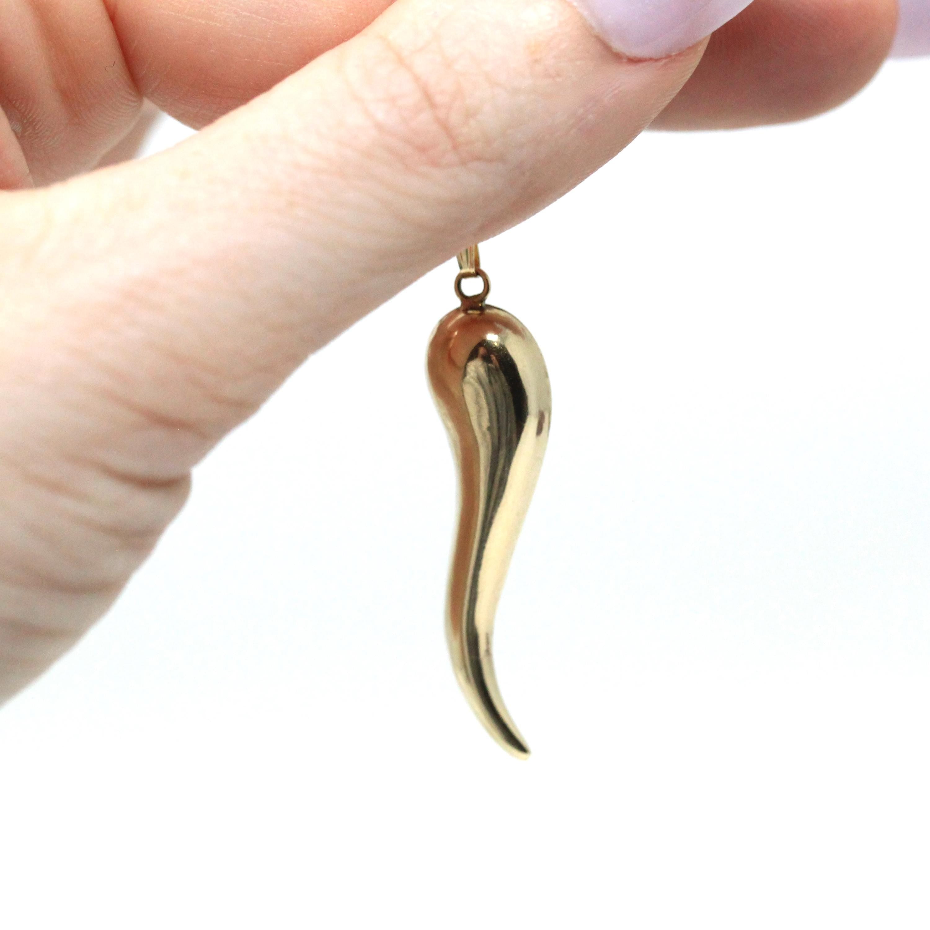 Italian Horn Charm - Retro 14k Yellow Gold Italy Cornicello Good Luck Pendant Necklace - Vintage Circa 1970s Ward Off Evil Amulet Jewelry
