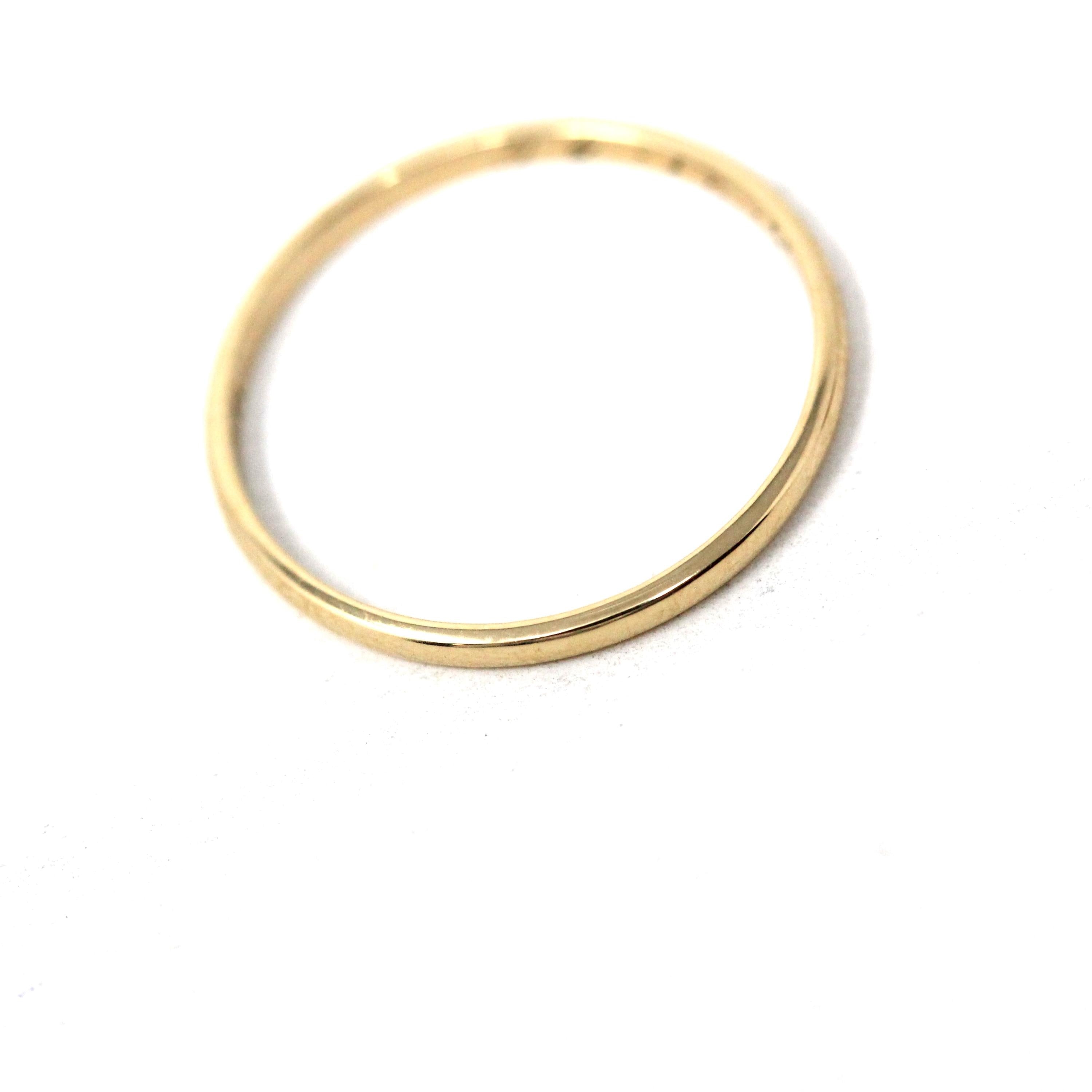 Vintage Wedding Band - Mid Century 14k Yellow Gold Plain Dainty Bridal Ring - Dated 1946 Size 5 3/4 Stacking Art Carved JR Wood Fine Jewelry