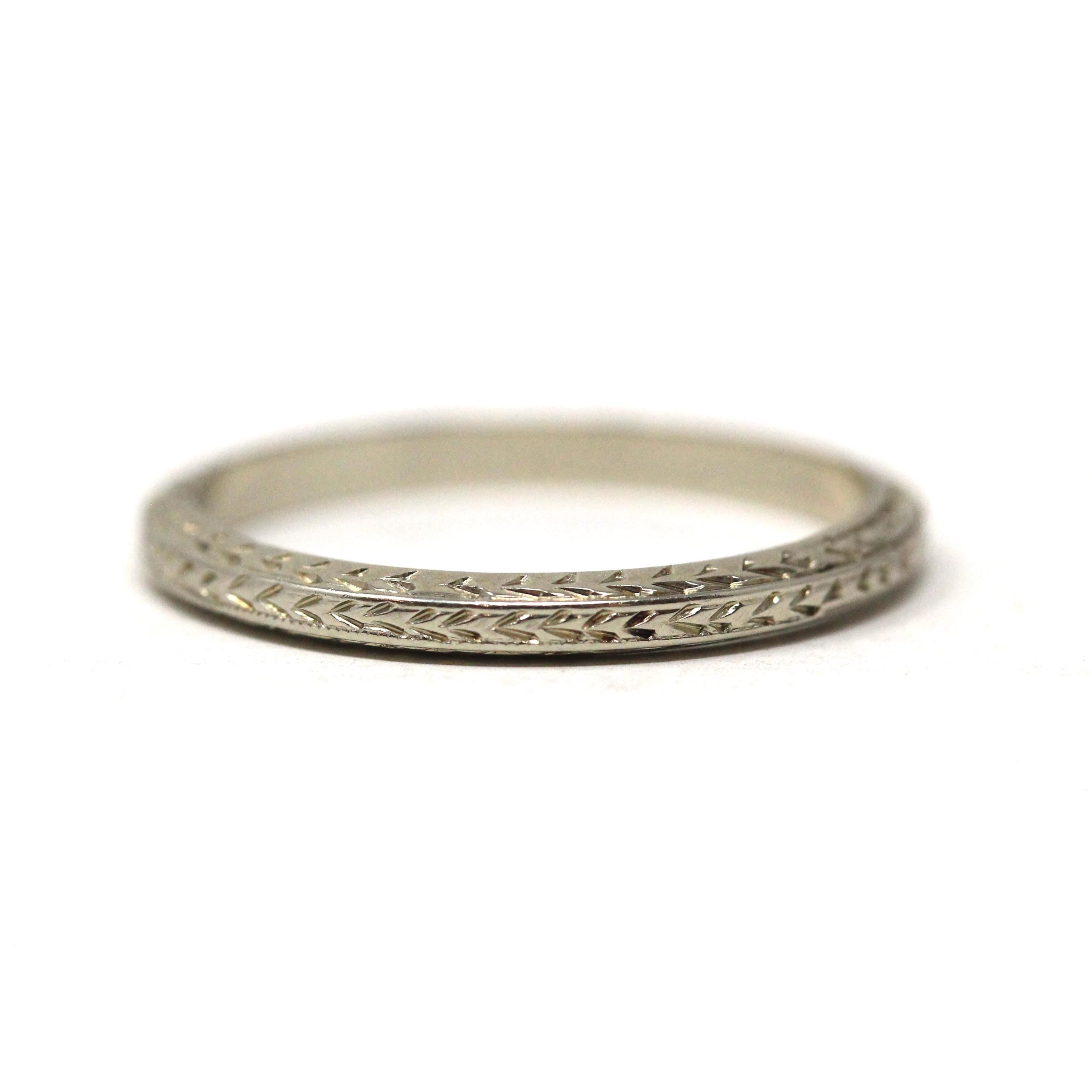 Antique Wedding Band - Art Deco 18k White Gold Eternity Design Wheat Ring - Vintage Circa 1920s Era Size 6.5 Wedding Bridal 20s Fine Jewelry