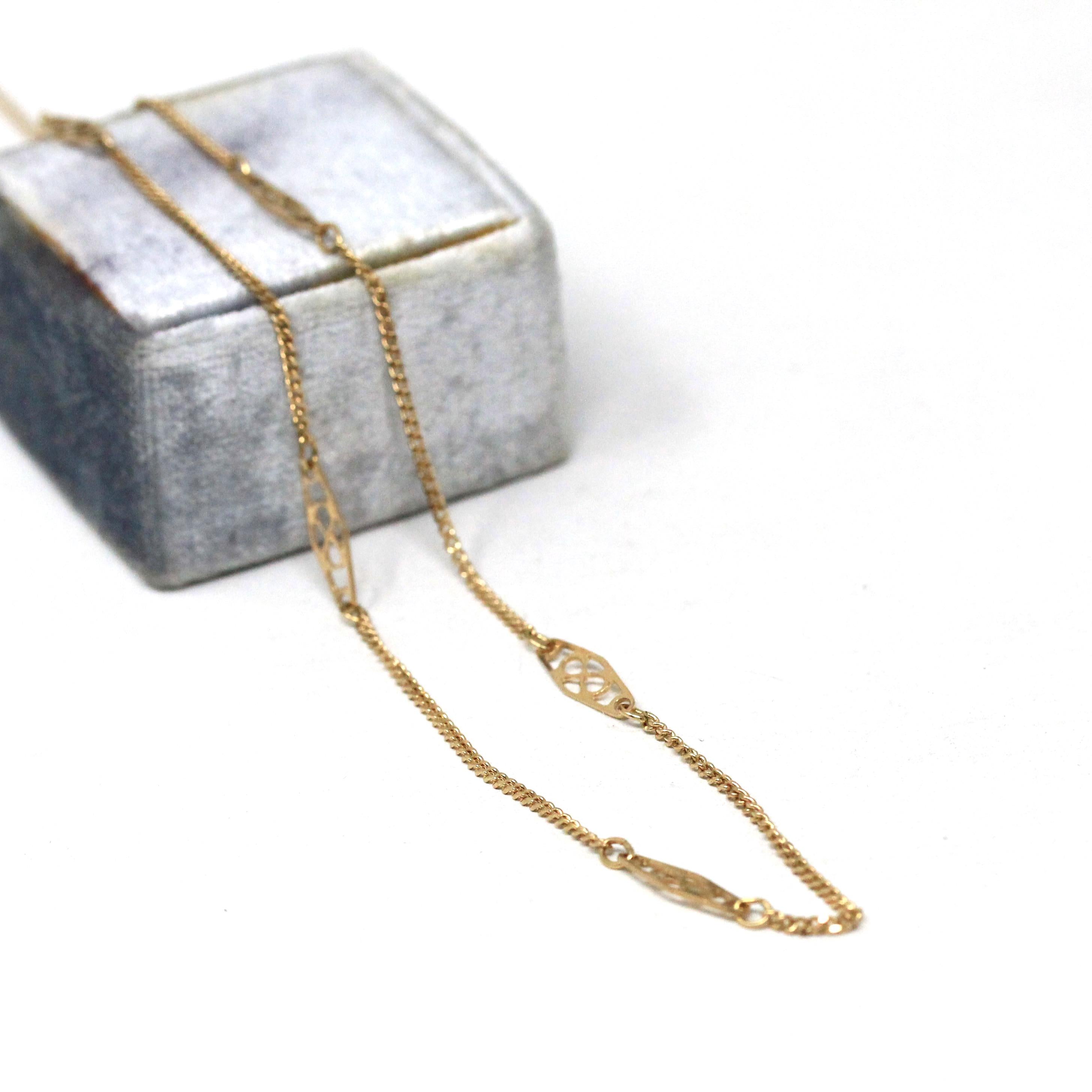 Delicate Retro Necklace - Vintage 70s 14k Infinity Symbol Filigree Style Stations & Curb Chain - Circa 1970s - 19 Inches Retro Era Jewelry