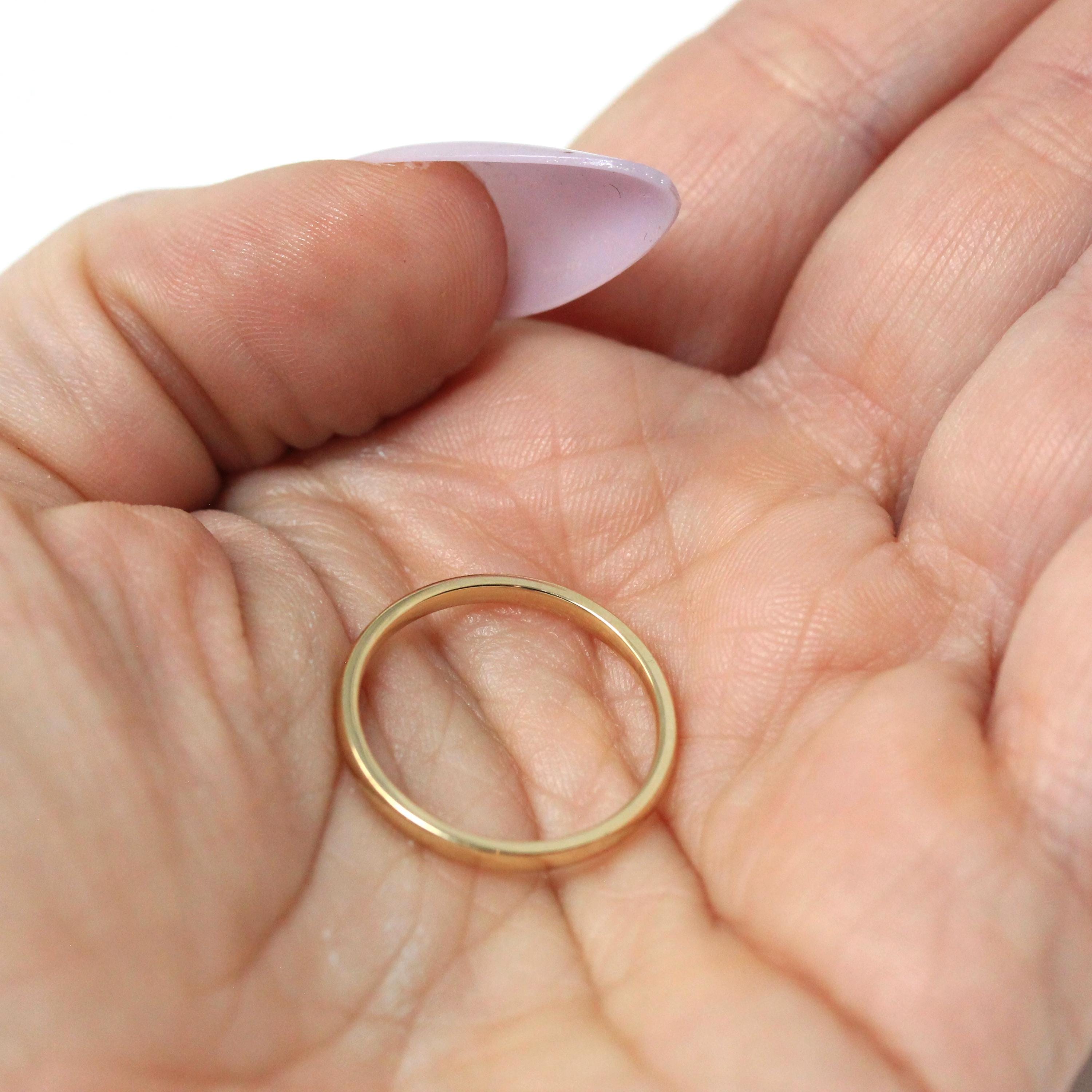 Estate Wedding Band - Minimalist 14k Yellow Gold Unadorned Plain Polished Ring - Modern Size 7 Simple Stacking Fine Statement Jewelry