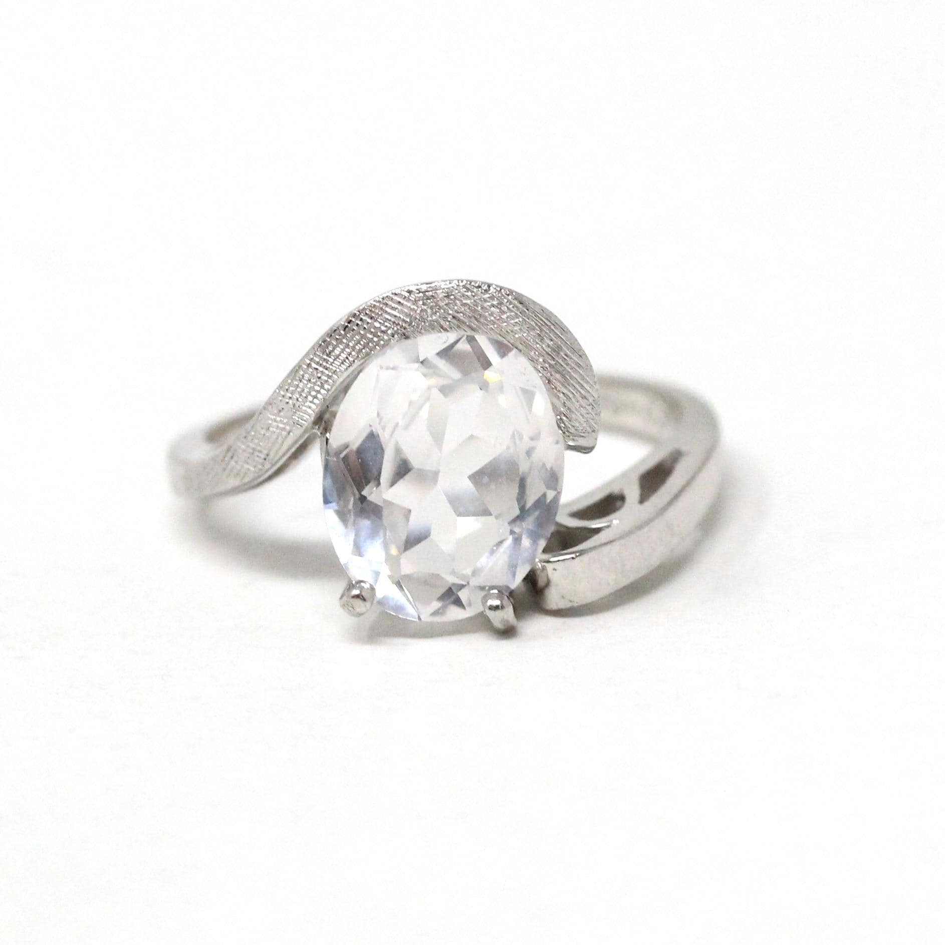 Created Spinel Ring - Retro 10k White Gold Oval Faceted White Stone - Vintage Circa 1960s Era Size 5 3/4 Fine Simulated Diamond Jewelry