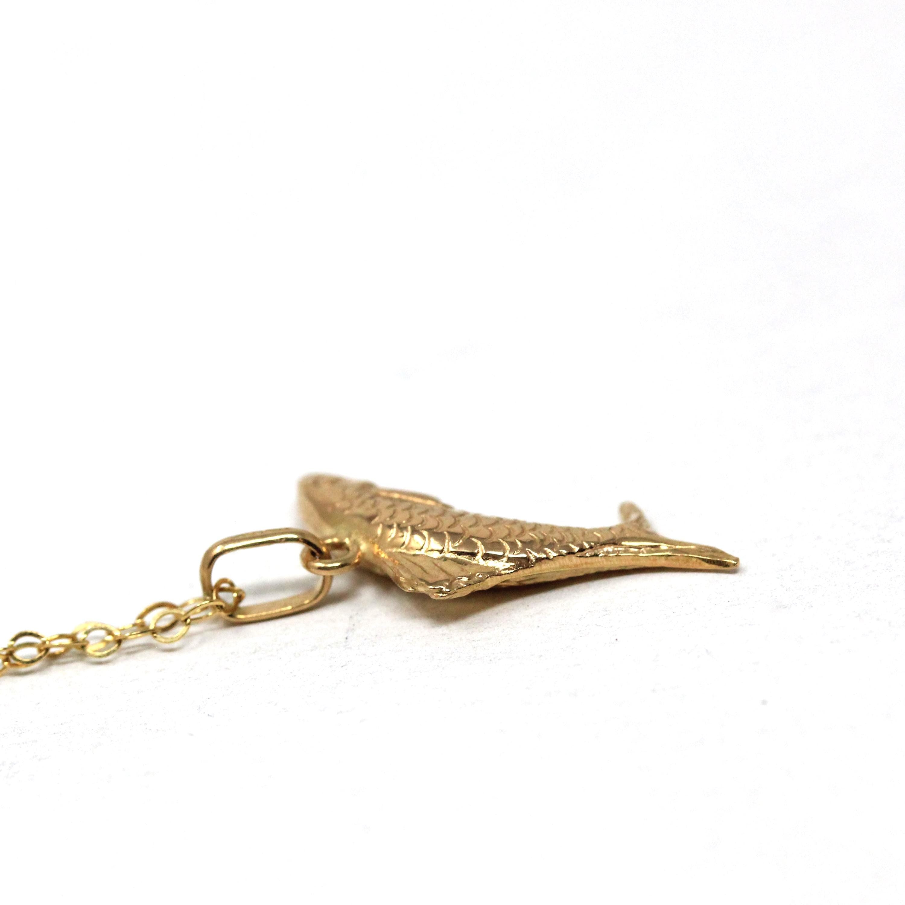 Modern Fish Necklace - Estate 18k Yellow Gold Fishing Pendant Charm - Estate Circa 2000s Jumping Sea Life Ocean Scales Pendant Fine Jewelry