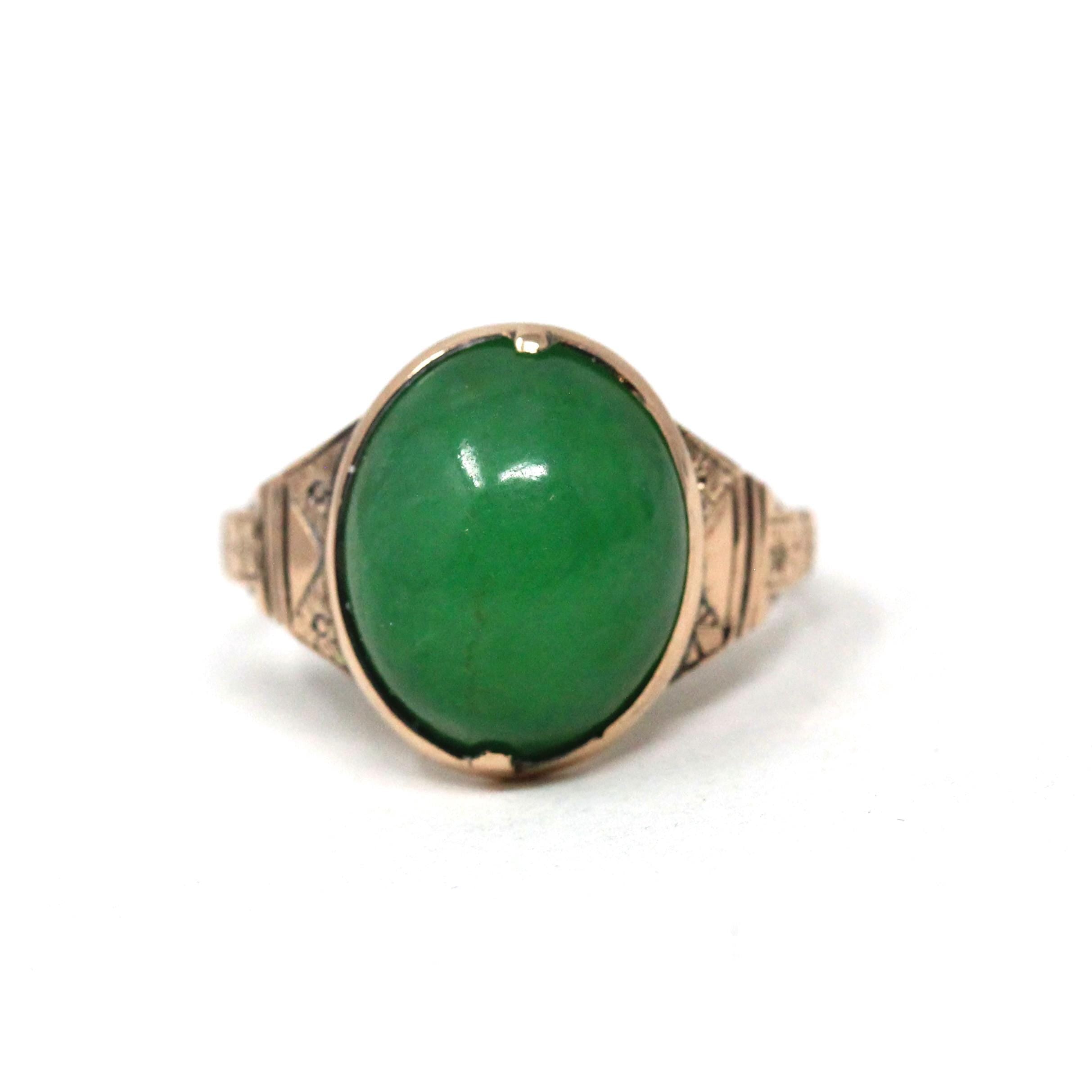 Vintage Jadeite Jade Ring - Vintage 10k Yellow Gold Handmade Natural Green Cabochon Gemstone - Art Deco Circa 1930s Size 5 1/4 Fine Jewelry