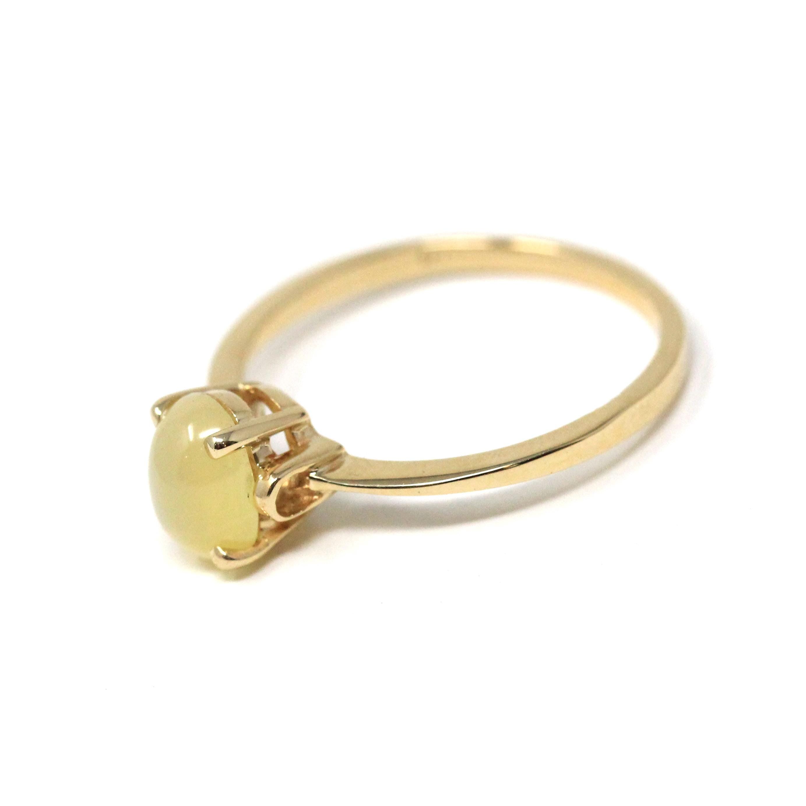 Created Yellow Star Sapphire Ring - Retro 14k Yellow Gold 1.25 CT Stone - Vintage Circa 1960s Era Size 6.25 Solitaire September Fine Jewelry