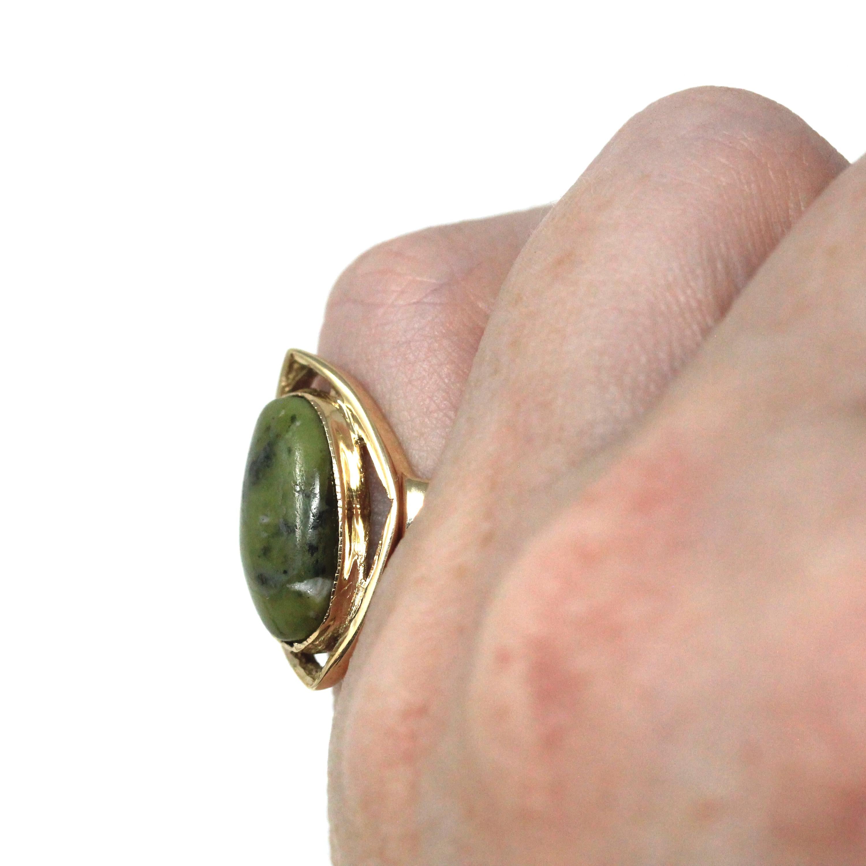 Vintage Serpentine Ring - Retro Era 9k Yellow Gold Oval Cabochon Cut Green Marbled Gemstone - Hallmarked 1973 Size 3 Statement Fine Jewelry