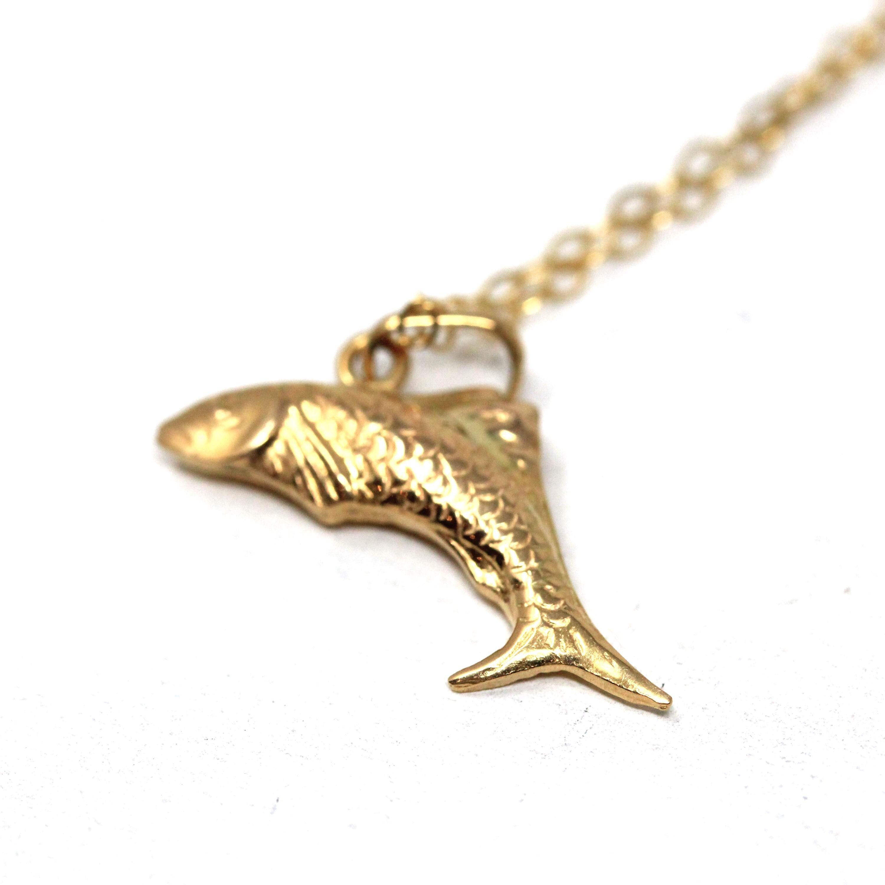 Modern Fish Necklace - Estate 18k Yellow Gold Fishing Pendant Charm - Estate Circa 2000s Jumping Sea Life Ocean Scales Pendant Fine Jewelry