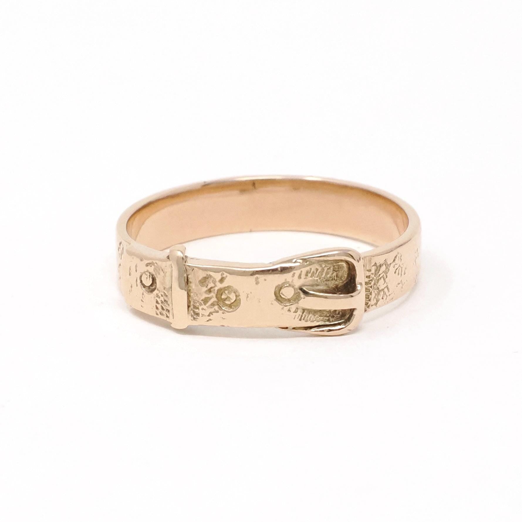 Modern Buckle Ring - Estate 10k Yellow Gold Symbolic Belt Design Unisex Band - Circa 2000s Era Size 9 Love Friendship Loyalty Fine Jewelry