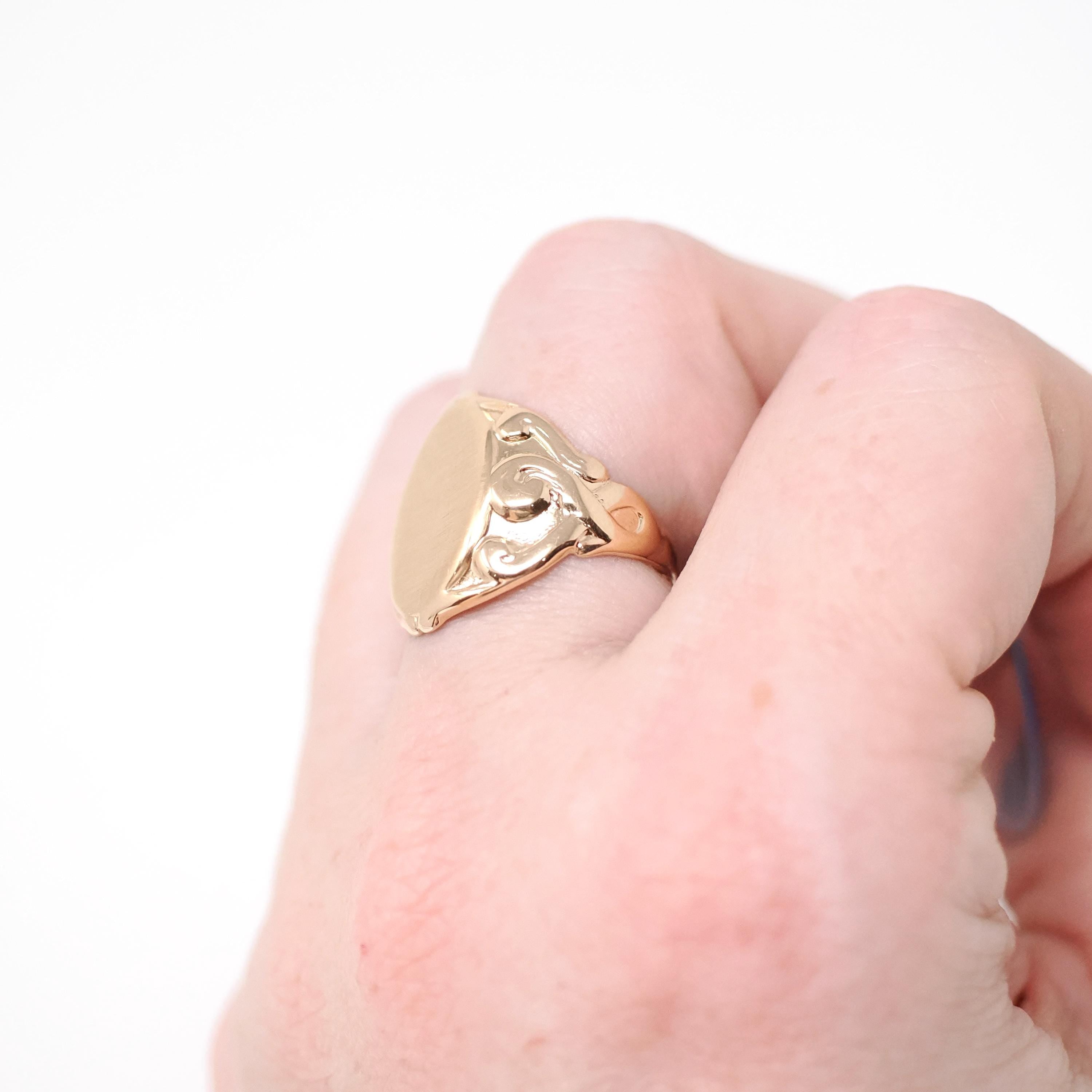 Antique Signet Ring - Edwardian Era 14k Yellow Gold Blank Oval Statement Unisex Band - Vintage Circa 1900 Size 5 Personalizable Fine Jewelry