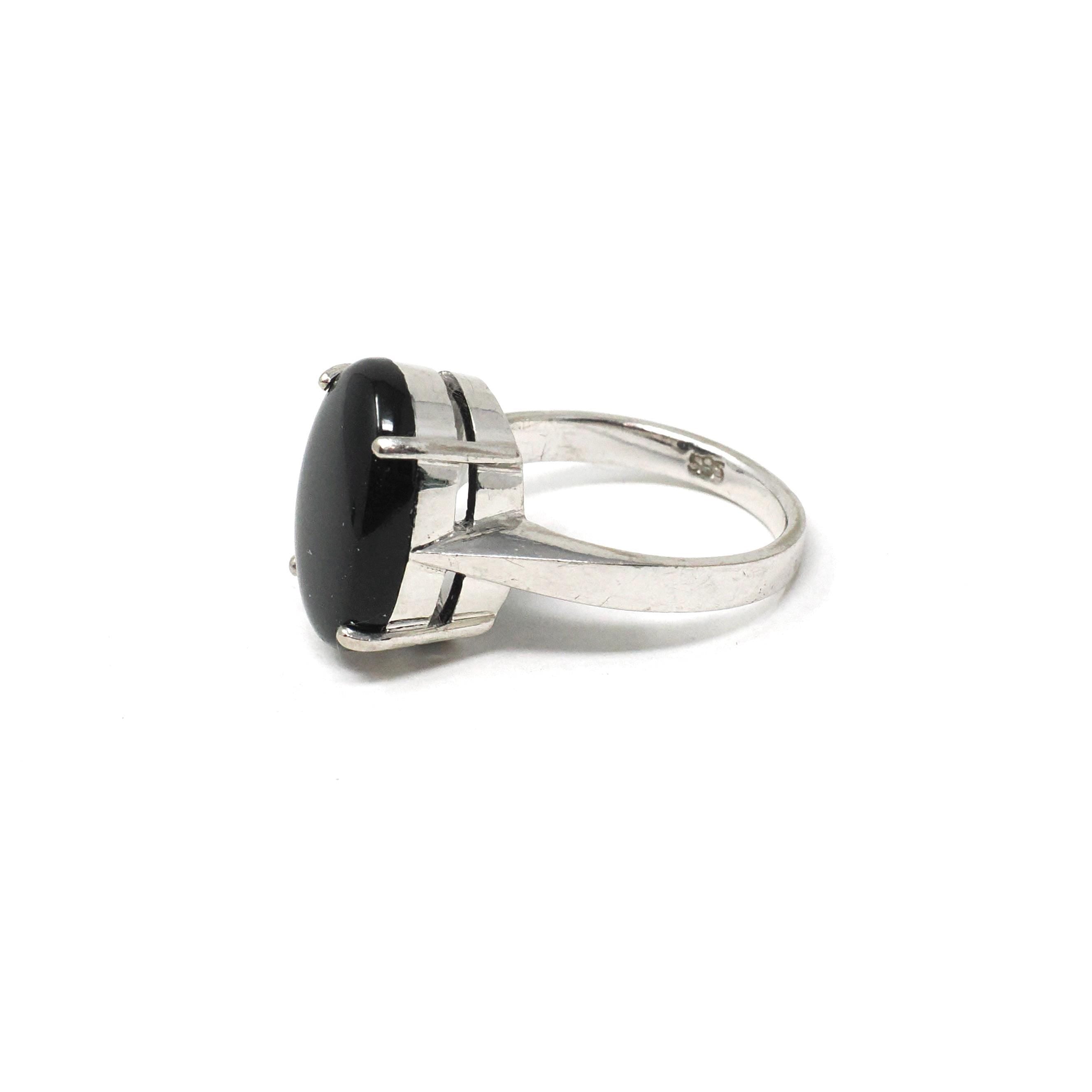 Modern Onyx Ring - Estate 14k White Gold Oval Cabochon Cut Black Chalcedony Gem - Modern Circa 2000's Era Size 4 3/4 Statement Fine Jewelry