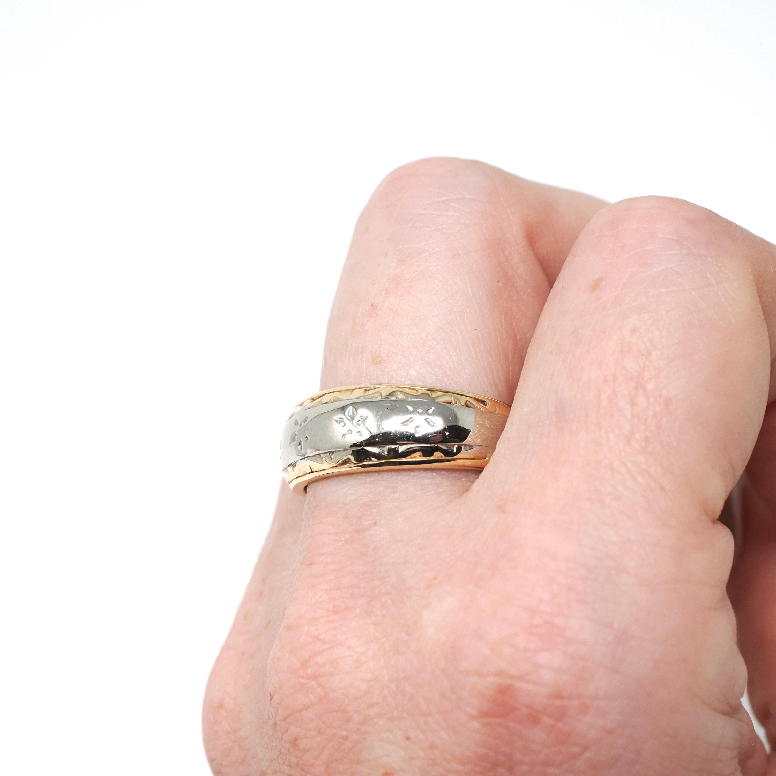 Vintage Star Band - Retro 14k Yellow & White Gold Men's Unisex Celestial Wedding Ring - Circa 1970s Size 10 Two Tone Stacking Fine Jewelry