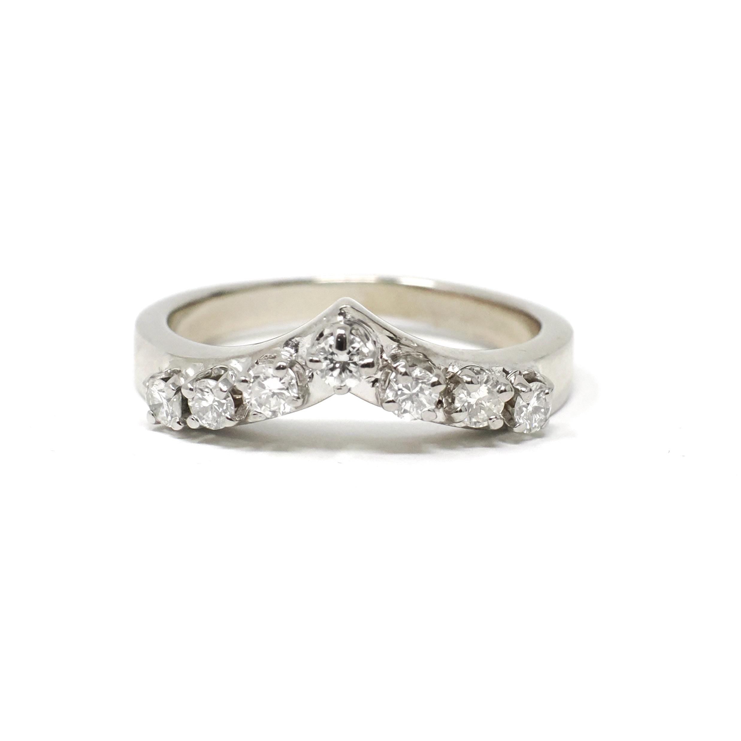 Diamond Chevron Band - Modern 14k White Gold V Point Stacking Wedding Ring - Estate Circa 2000's Era Size 5 1/4 Bridal Pairing Fine Jewelry