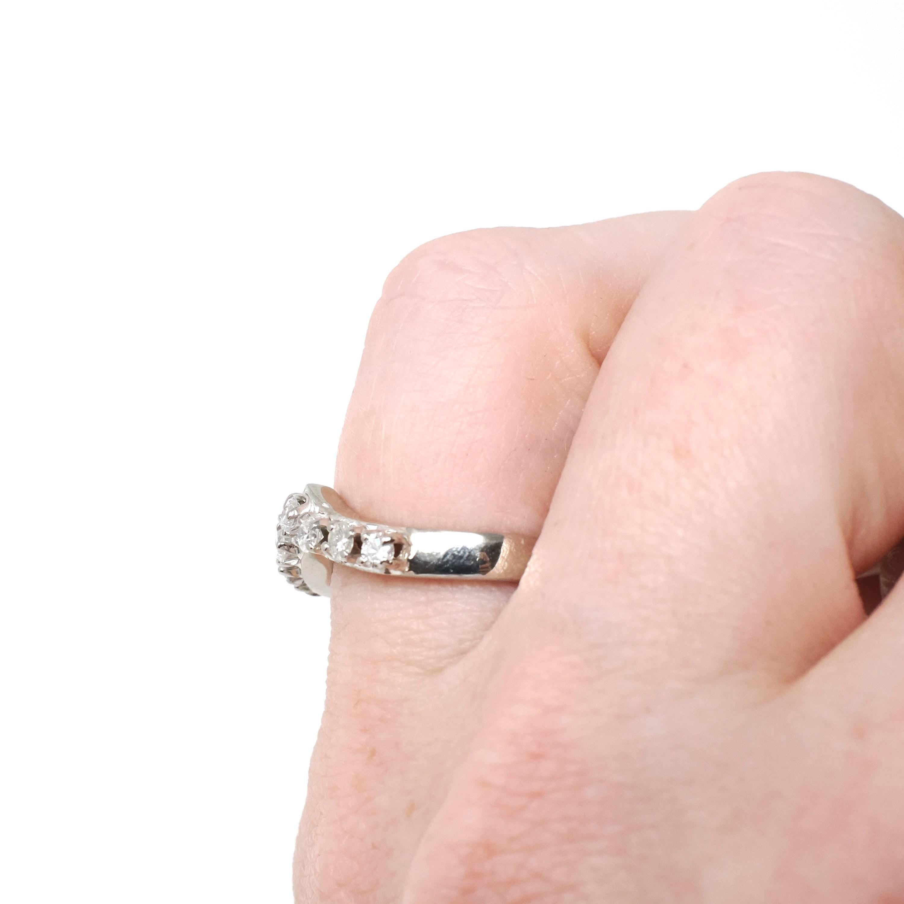 Diamond Chevron Band - Modern 14k White Gold V Point Stacking Wedding Ring - Estate Circa 2000's Era Size 5 1/4 Bridal Pairing Fine Jewelry
