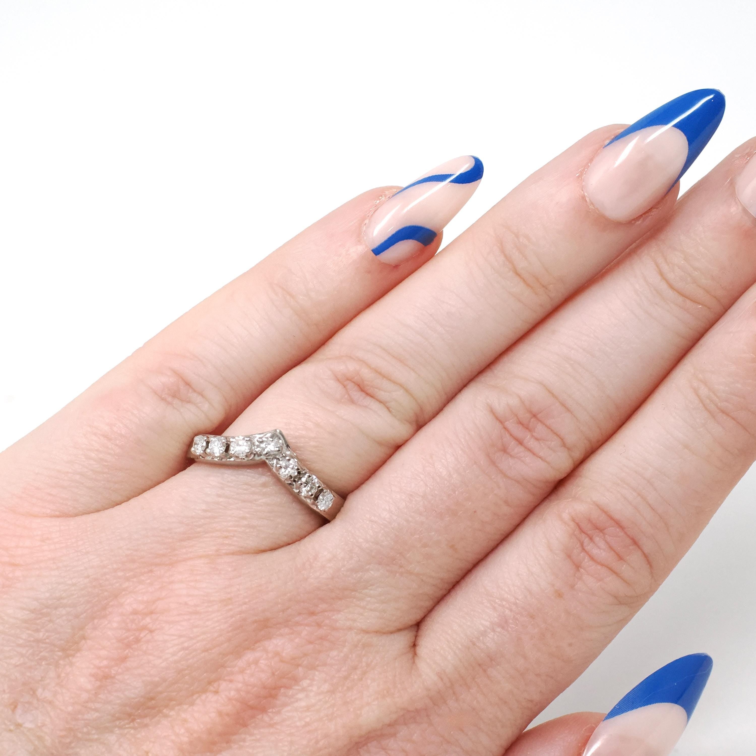 Diamond Chevron Band - Modern 14k White Gold V Point Stacking Wedding Ring - Estate Circa 2000's Era Size 5 1/4 Bridal Pairing Fine Jewelry