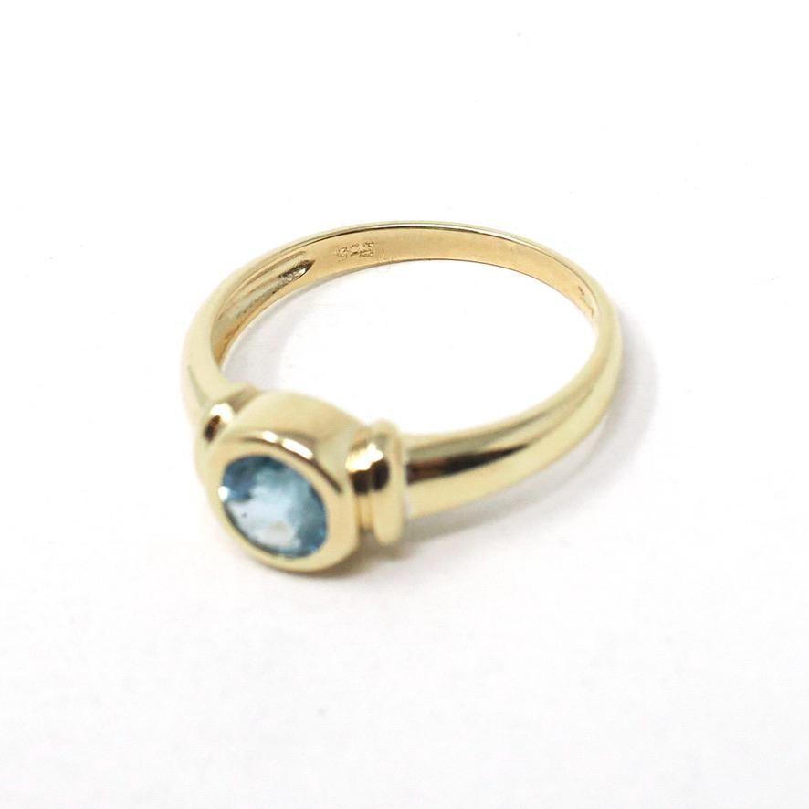 Blue Glass Ring - Estate 14k Yellow Gold Round Faceted Simulated Zircon Stone - Modern Circa 2000s Era Size 6 1/4 Bezel Set Fine Jewelry