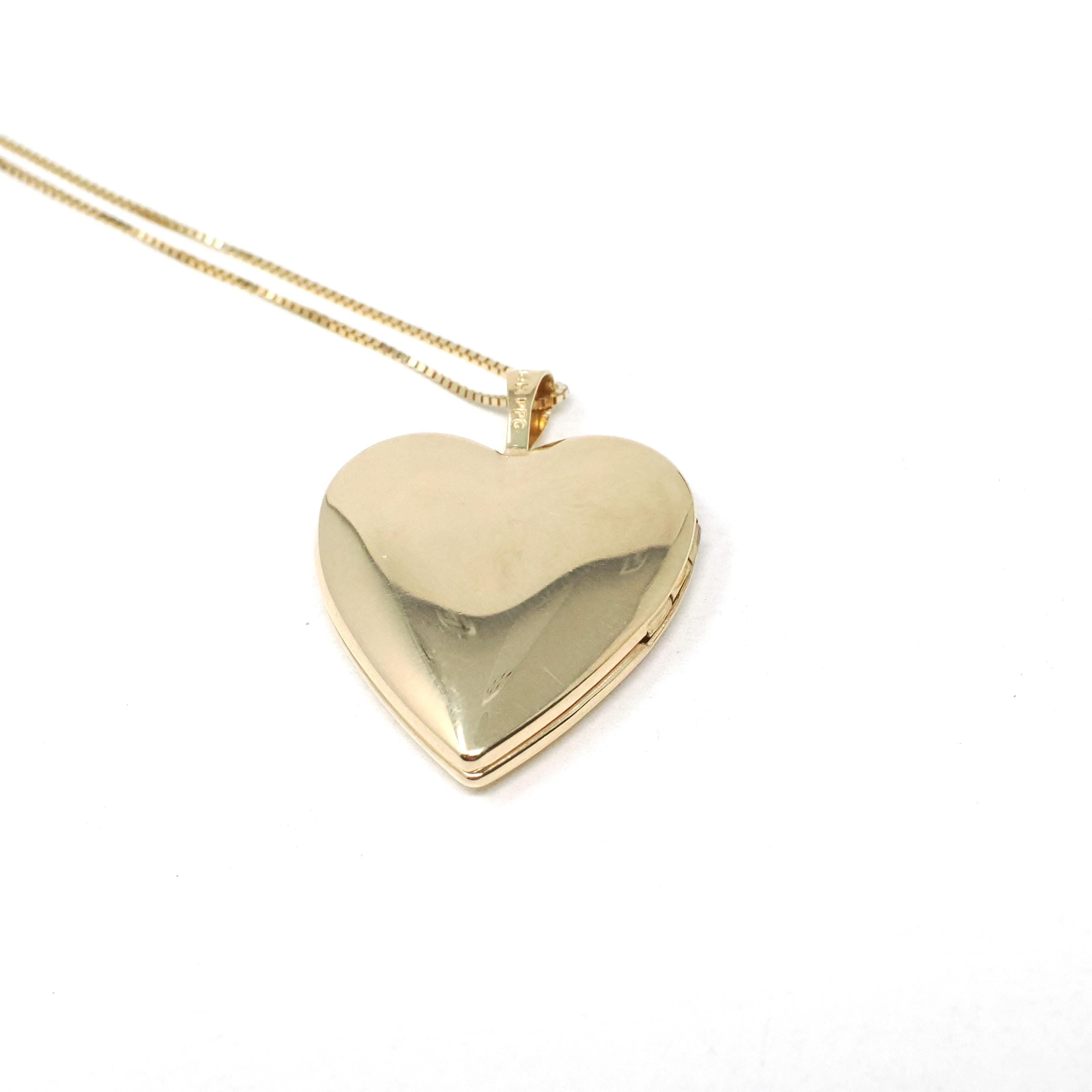 Vintage Heart Locket - Retro 14k Yellow Gold Floral Engraved Charm Pendant Necklace - Circa 1970s Keepsake Fine Photo Memorabilia Jewelry