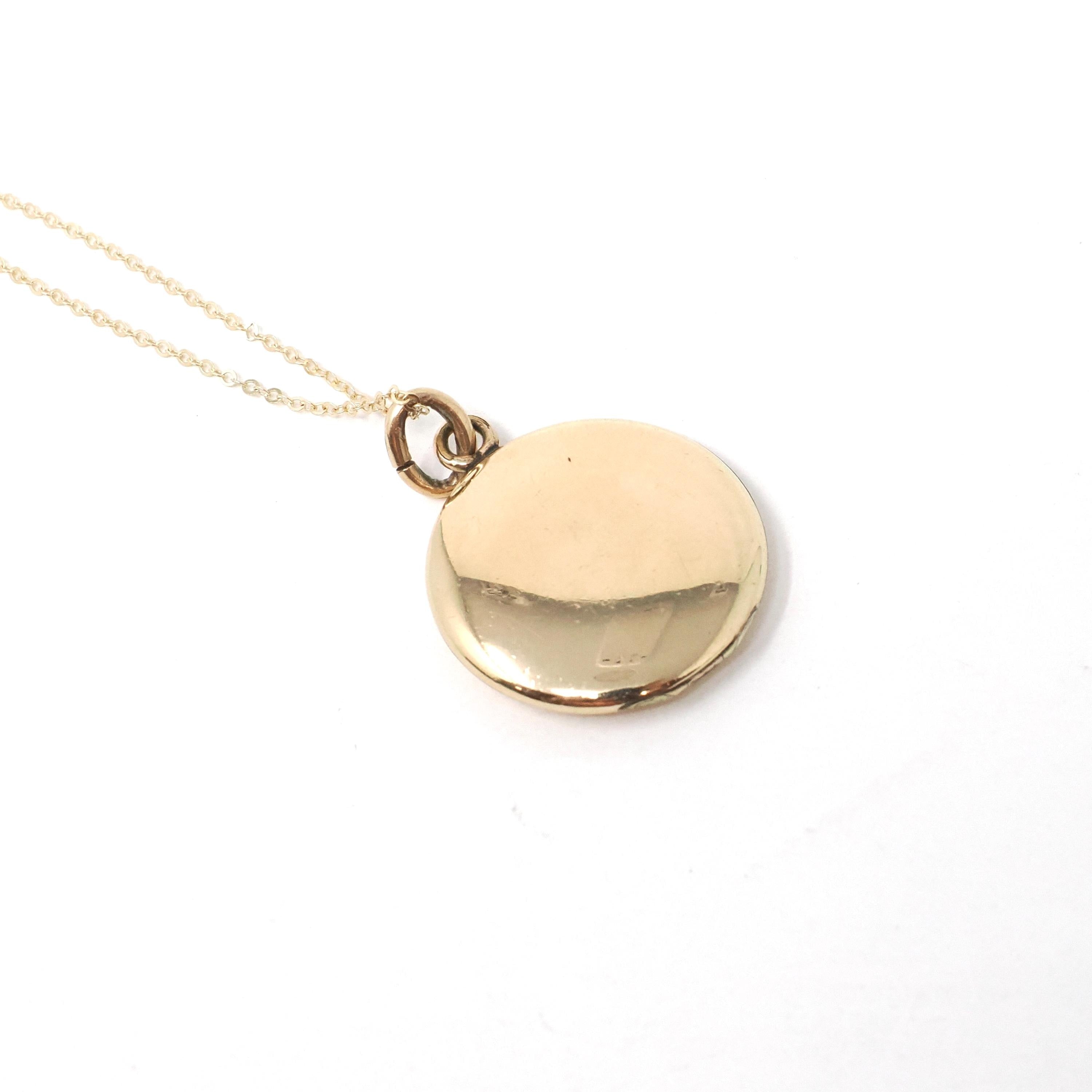 Antique "SD" Locket - Edwardian Gold Filled Round Engraved Photo Pendant Necklace - Antique 1900s Photograph Monogrammed Keepsake Jewelry