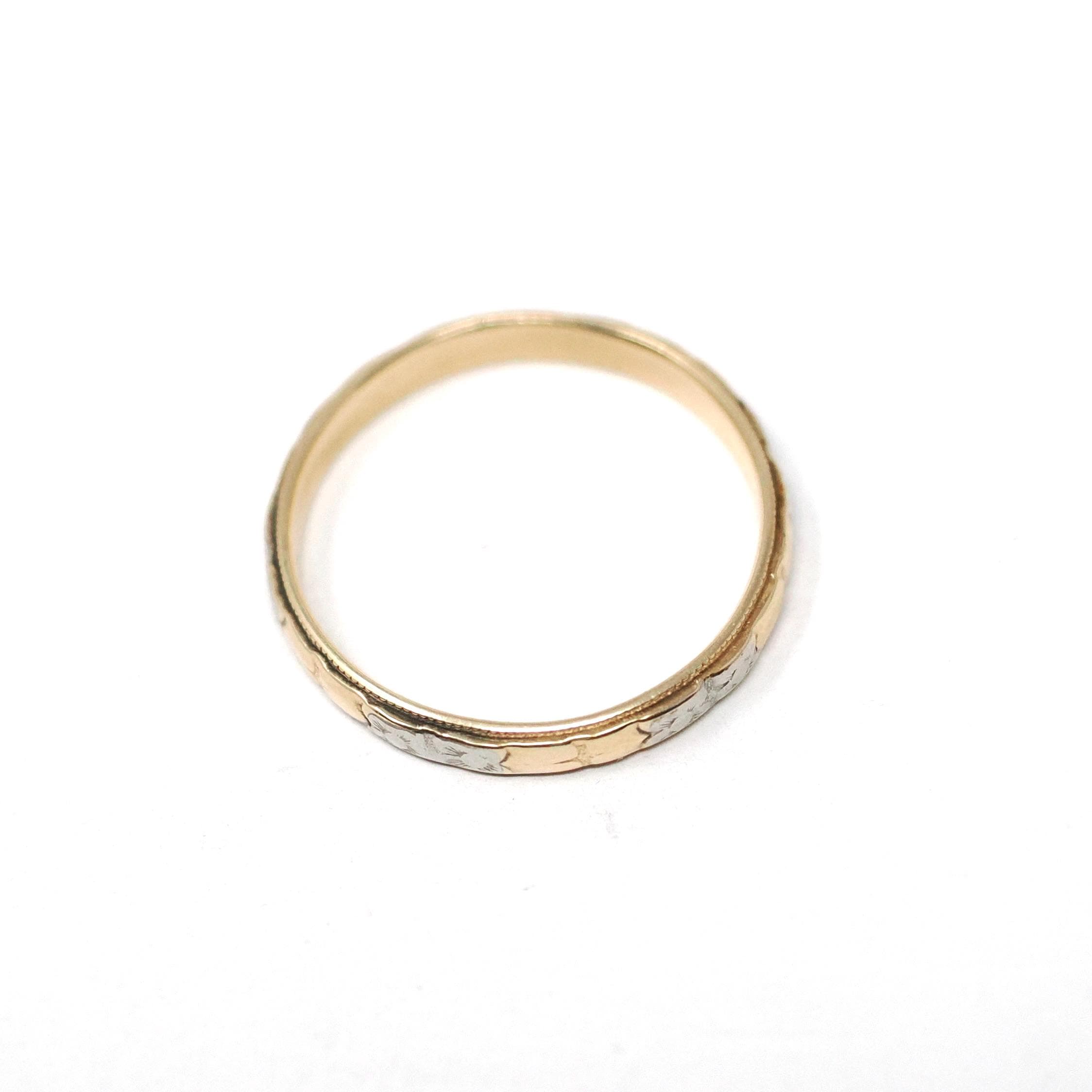 Vintage Wedding Band - Mid Century Era 14k Yellow & White Gold Two Tone Heart Flower Ring - Circa 1940s Size 9 Men's Unisex Fine 40s Jewelry