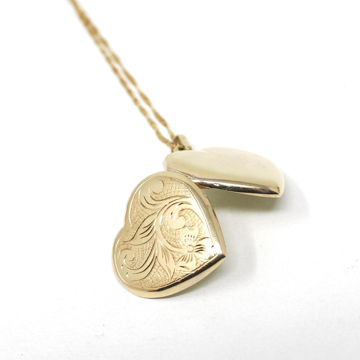 Floral Heart Locket - Modern 14k Yellow Gold Necklace Pendant Charm - Estate Circa 2000s Era Flower Photo Memory Keepsake Fine Love Jewelry