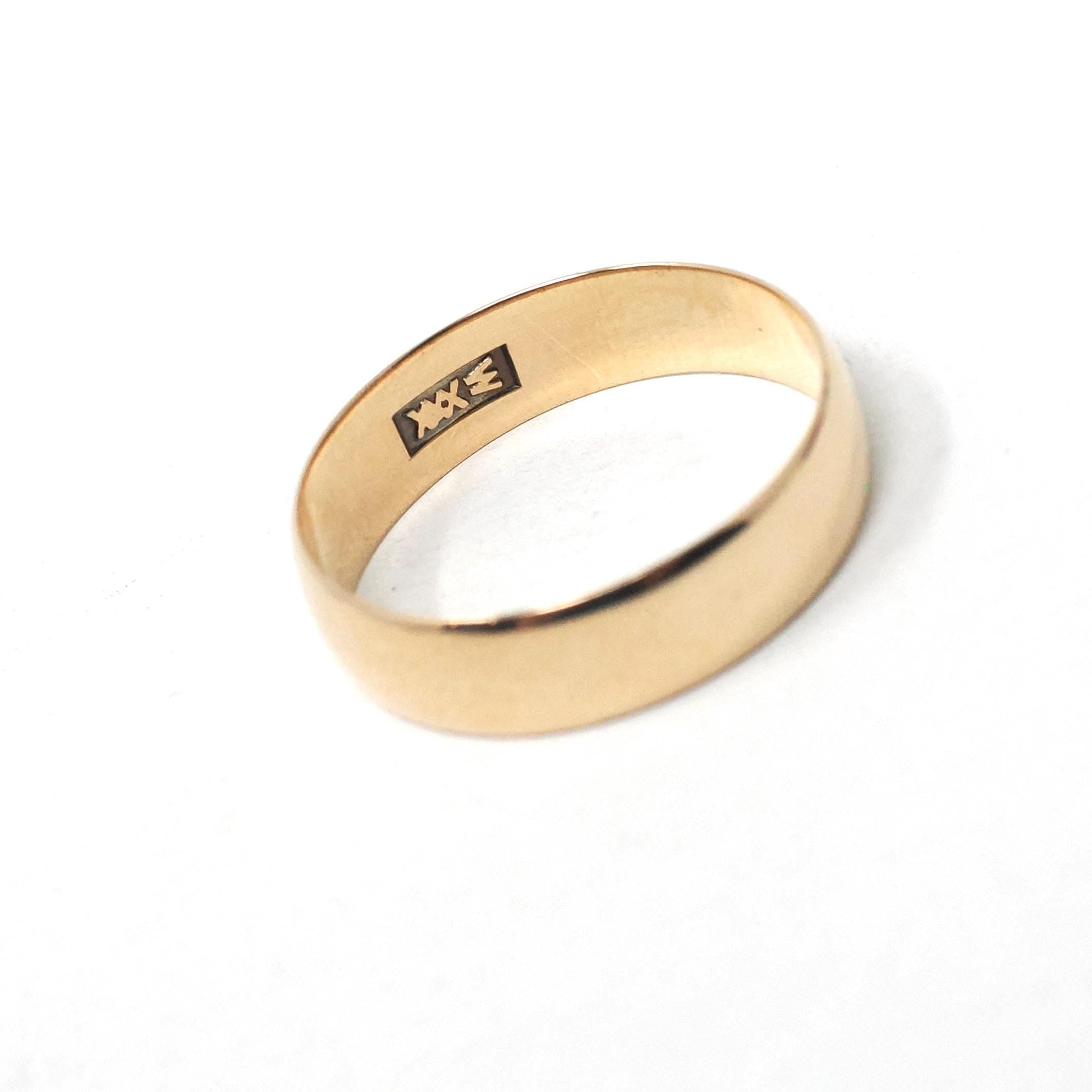 Antique Wedding Band - Edwardian 10k Yellow Gold 4.6 MM Minimalist Stacking Ring - Circa 1900s Era Size 4 3/4 Fine J.R. Wood & Sons Jewelry