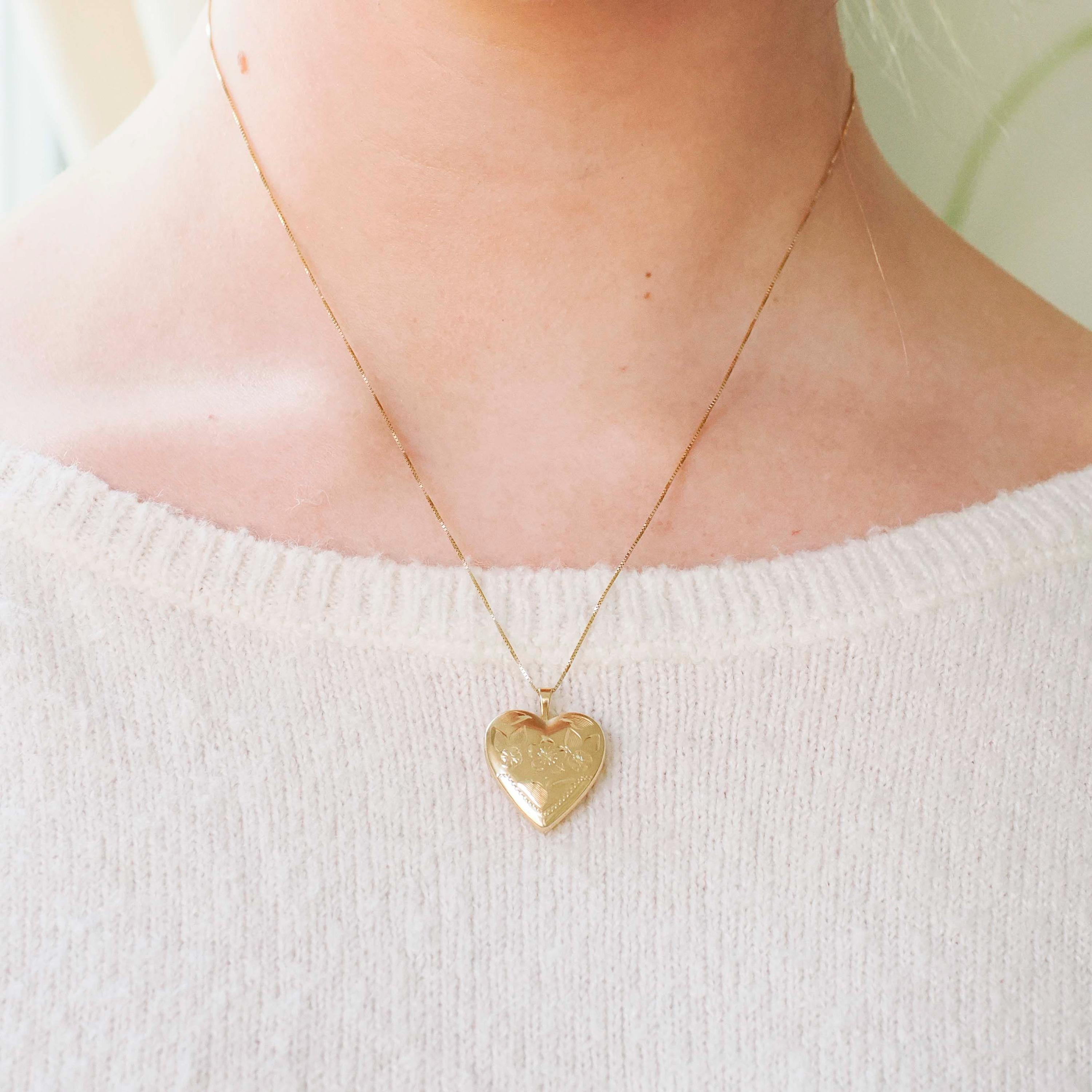 Vintage Heart Locket - Retro 14k Yellow Gold Floral Engraved Charm Pendant Necklace - Circa 1970s Keepsake Fine Photo Memorabilia Jewelry