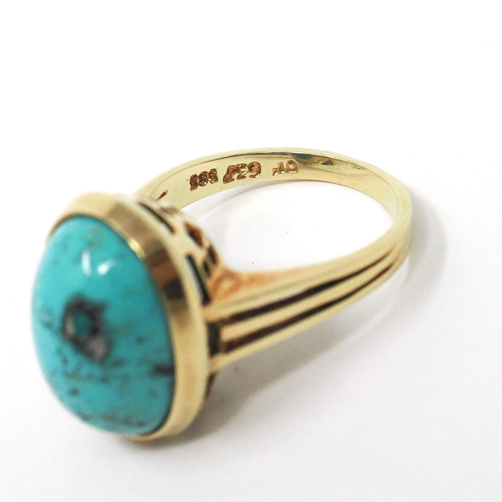 Vintage Turquoise Ring - Mid Century 14k Yellow Gold Oval Cabochon Cut Blue Gemstone - Circa 1960s Era Size 6 3/4 Unisex Statement Jewelry