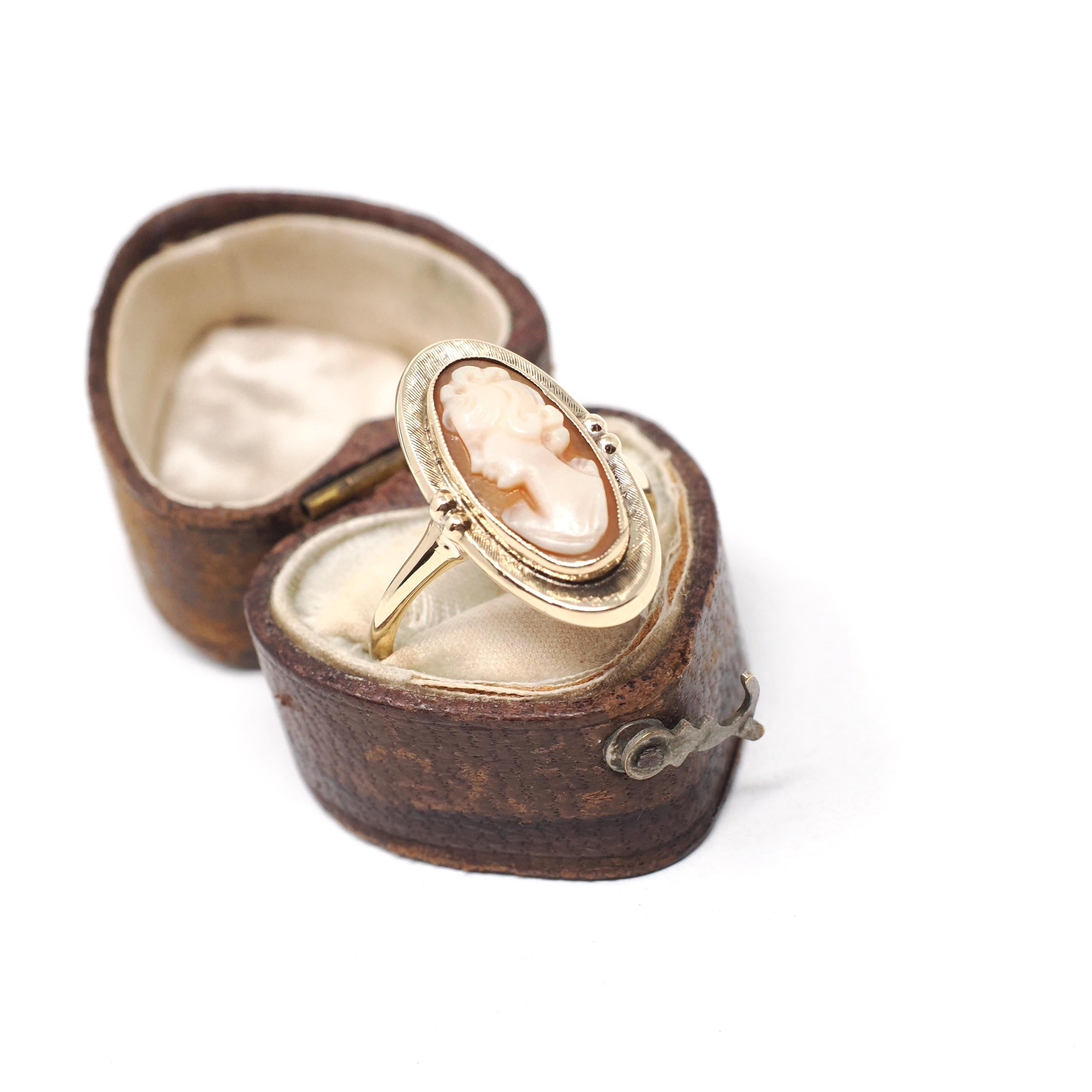 Vintage Cameo Ring - Retro 10k Yellow Gold Carved Oval Shell Woman's Profile Silhouette - Circa 1960s Era Size 7 1/2 Statement Fine Jewelry