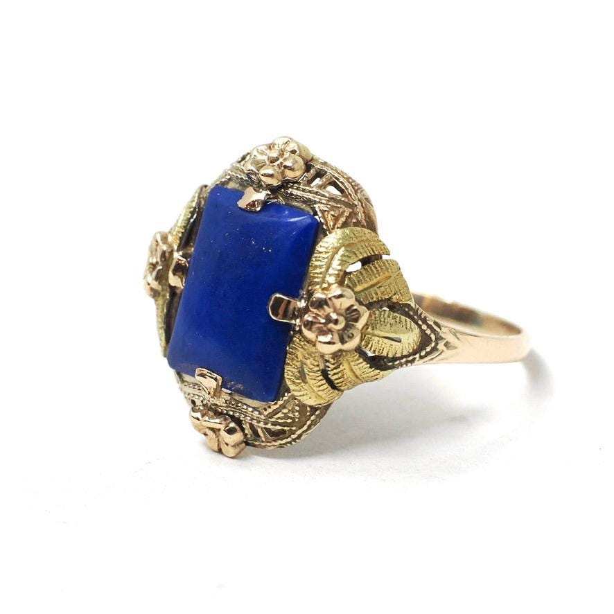 Lapis Lazuli Ring - Vintage 10k Two Tone Gold Dark Blue Cabochon Gemstone - Circa 1940s Era Size 6 1/4 Floral Details Fine Statement Jewelry