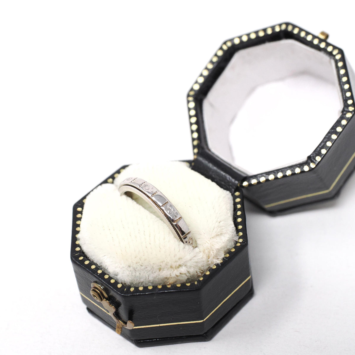 Art Deco Band - Vintage 14k White Gold Orange Blossom Engraved Design Ring - Circa 1930s Size 4 3/4 Wedding Bridal Fine Statement Jewelry