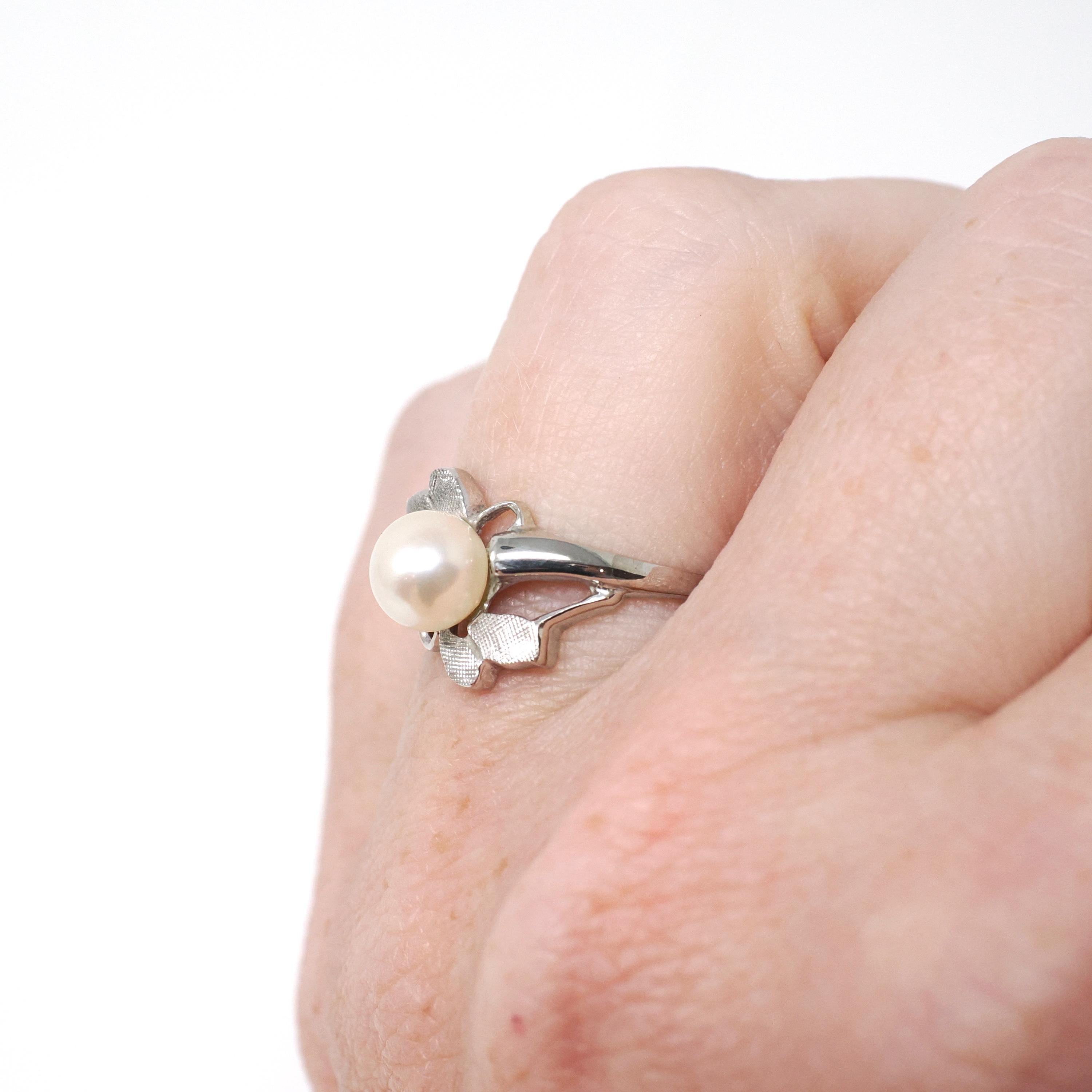Vintage Pearl Ring - Mid Century 10k White Gold Cultured Organic 6 MM Gemstone - Circa 1960s Size 5 June Birthstone Leaf Motif Fine Jewelry