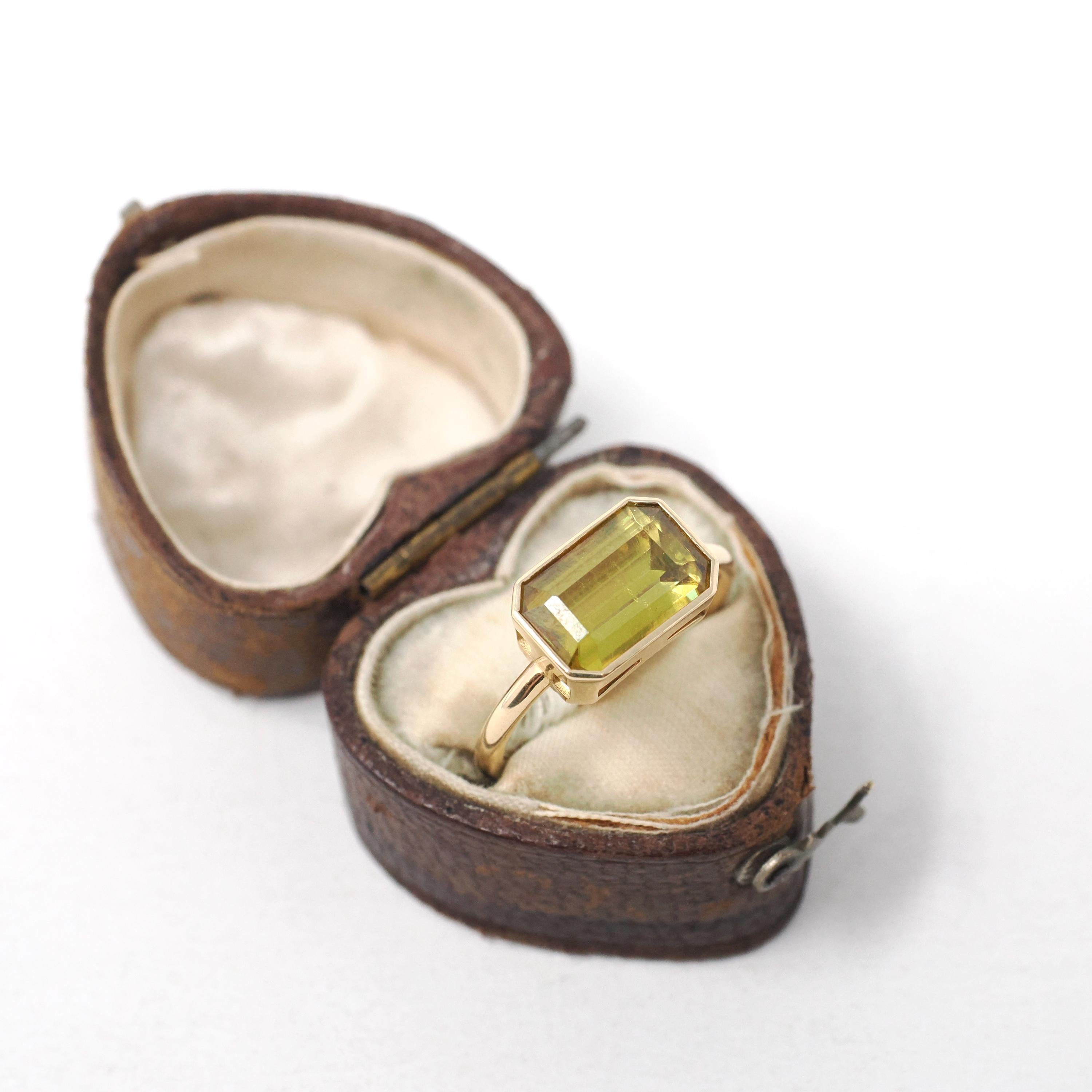 Modern Sphene Ring - 18k Yellow Gold Bezel Set Natural Green Gemstone - Size 6 Statement Fine Cocktail East West Fire Dispersion Jewelry