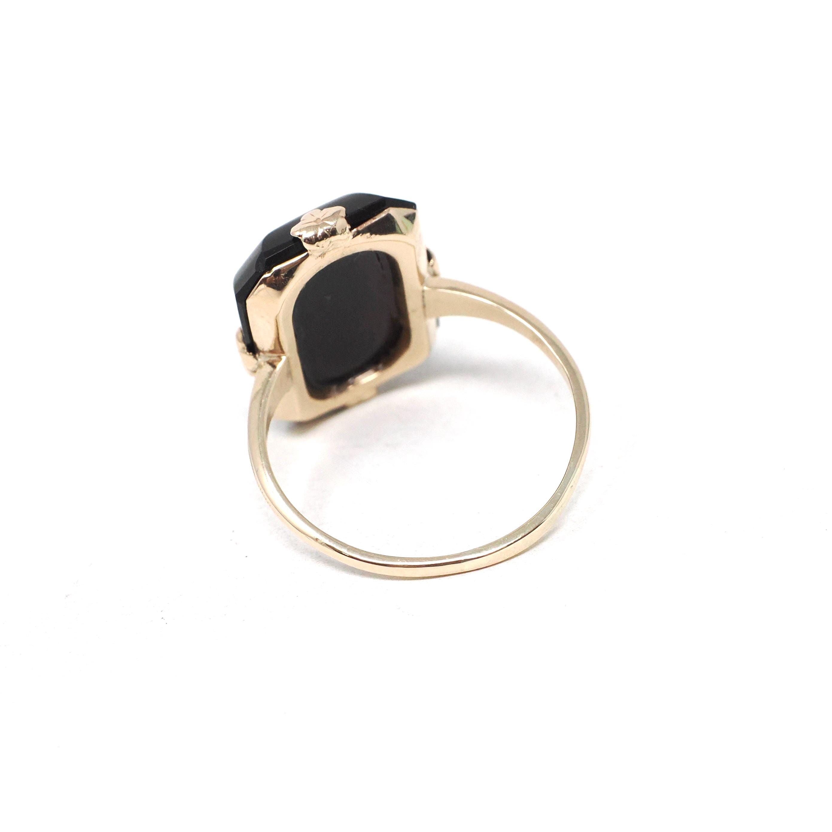 Vintage Sard Ring - Mid Century 10k Yellow Gold Natural Orange Brown Translucent Gem - Circa 1960s Size 7 1/4 Signet Fine Statement Jewelry