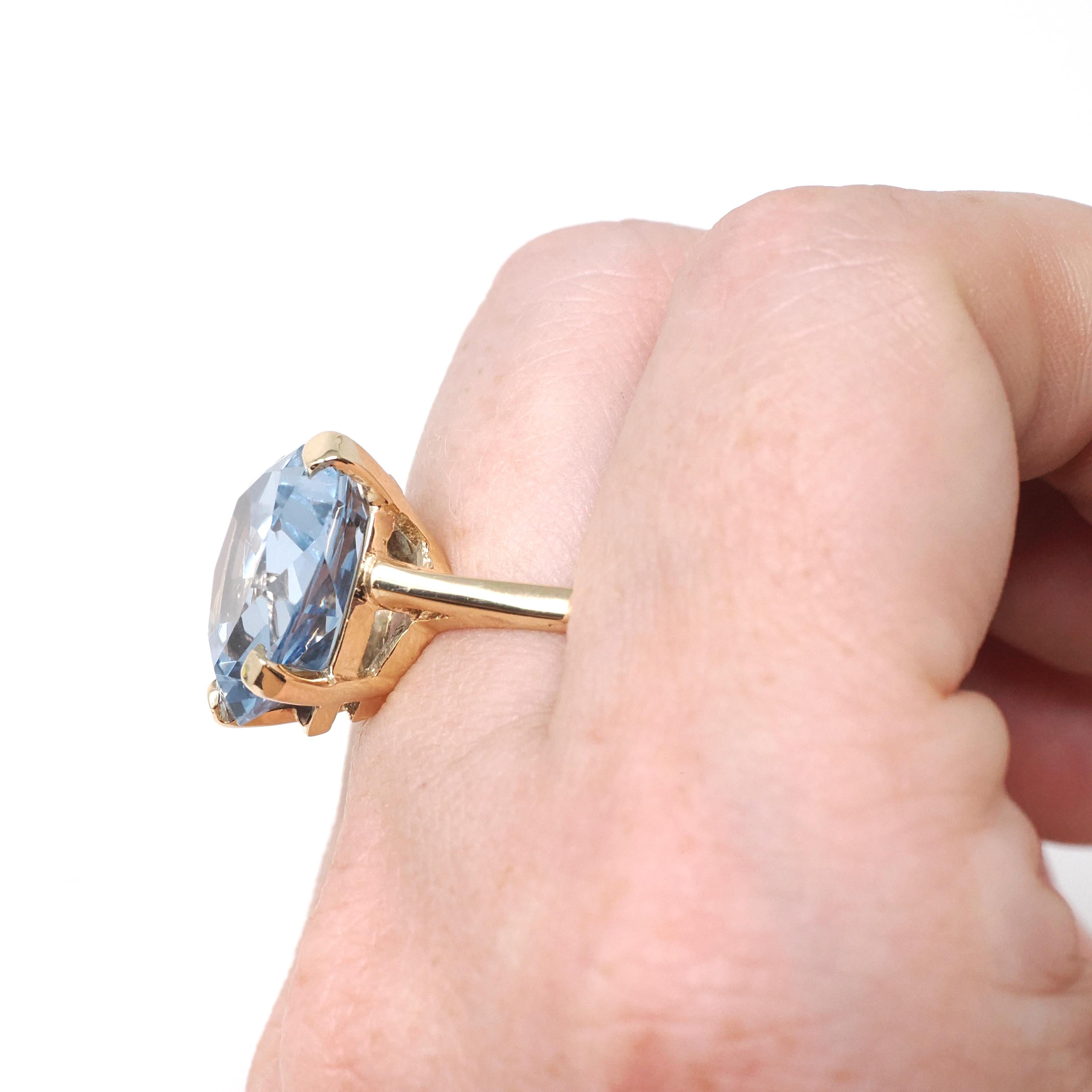 Modern Heart Ring - Estate 14k Yellow Gold Light Blue Created Spinel Faceted Gemstone - Circa 1980s Era Size 8 3/4 Fine Statement Jewelry