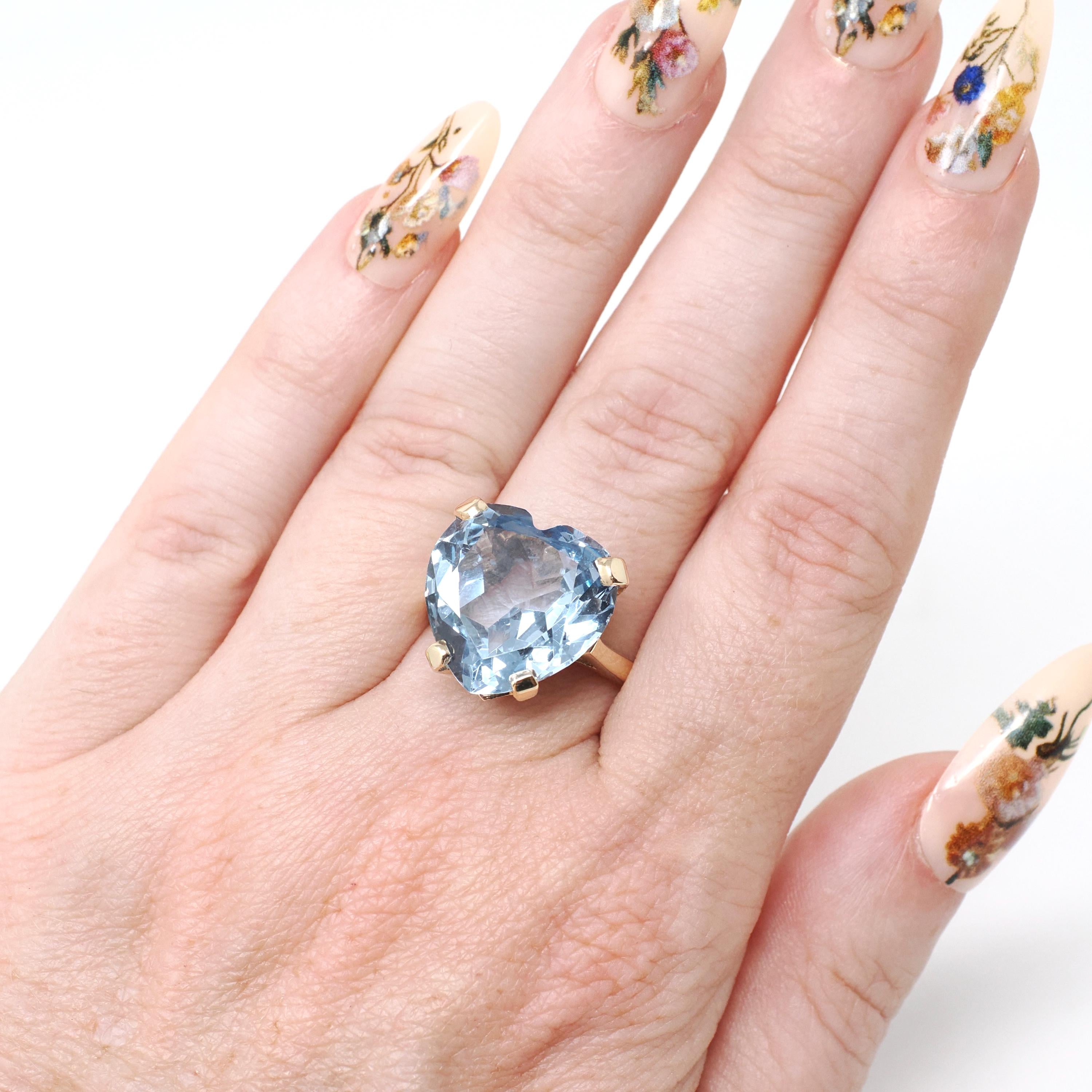 Modern Heart Ring - Estate 14k Yellow Gold Light Blue Created Spinel Faceted Gemstone - Circa 1980s Era Size 8 3/4 Fine Statement Jewelry