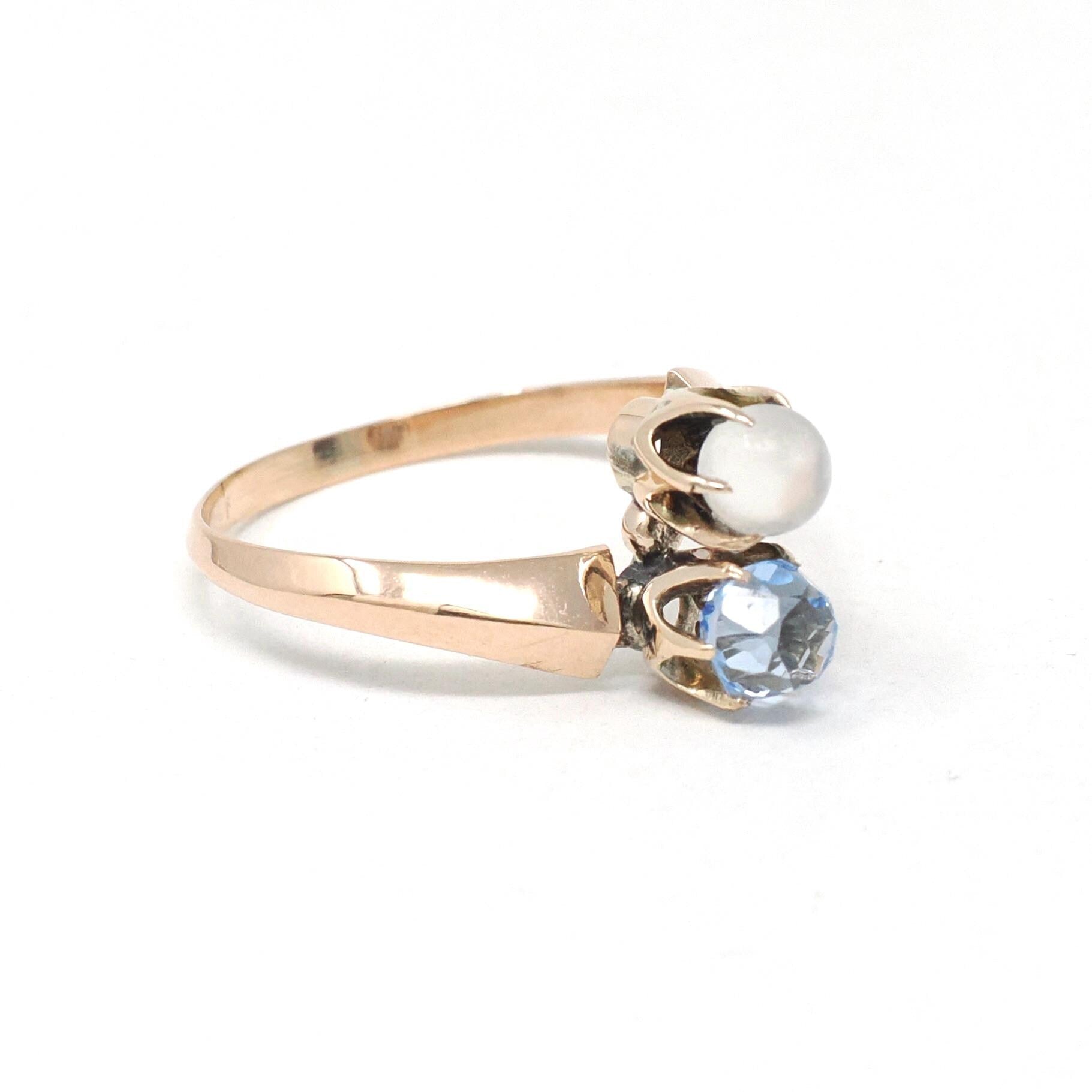 Antique Toi Et Moi Ring - Edwardian 10k Yellow Gold Natural Moonstone & Iolite Gemstone Bypass - Circa Early 1900s Size 7 1/4 Fine Jewelry
