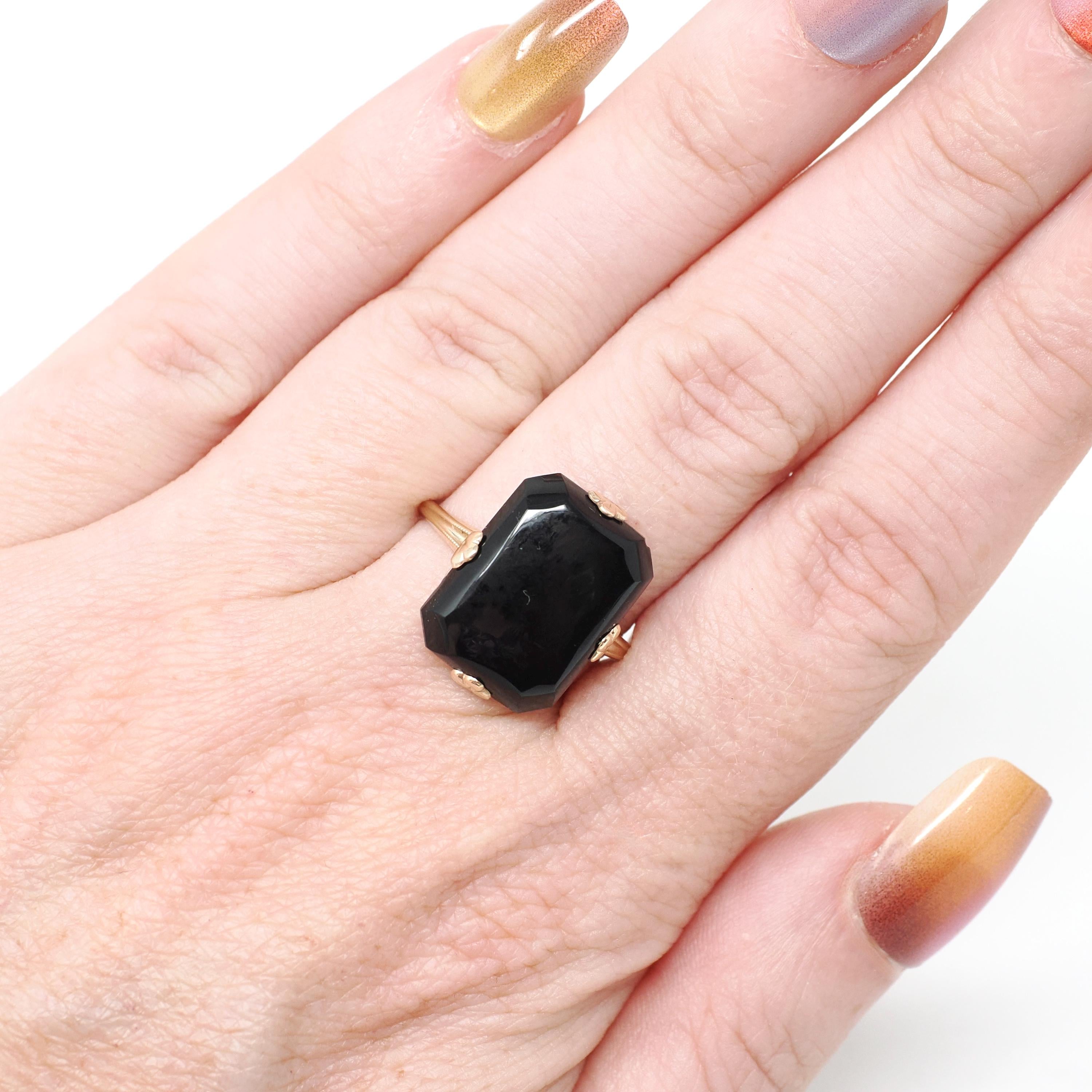 Vintage Sard Ring - Mid Century 10k Yellow Gold Natural Orange Brown Translucent Gem - Circa 1960s Size 7 1/4 Signet Fine Statement Jewelry
