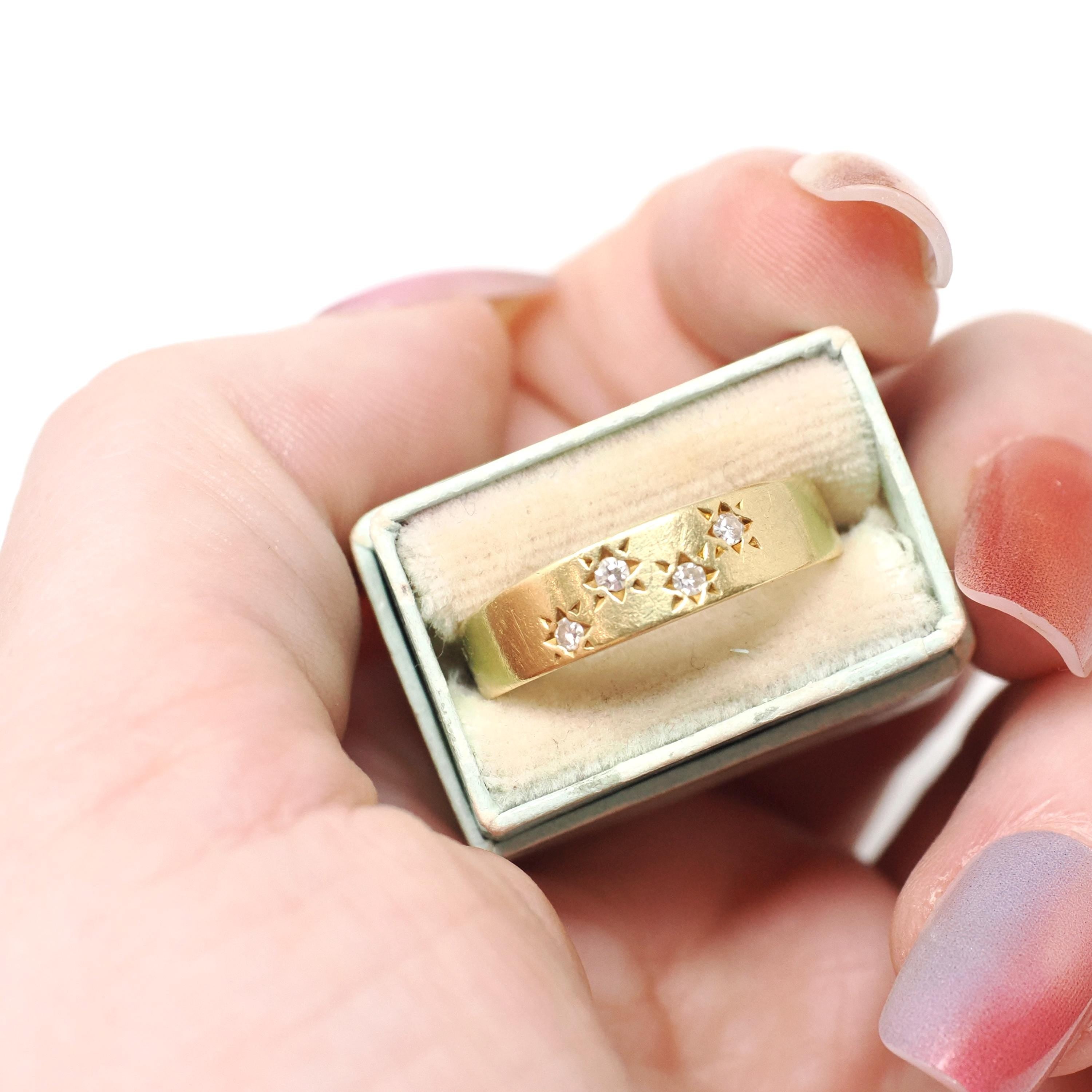 Star Incised Band - Modern 18k Yellow Gold .08 CTW Natural Diamond Ring - Estate Contemporary Celestial Size 7 1/4 Fine Bridal Jewelry