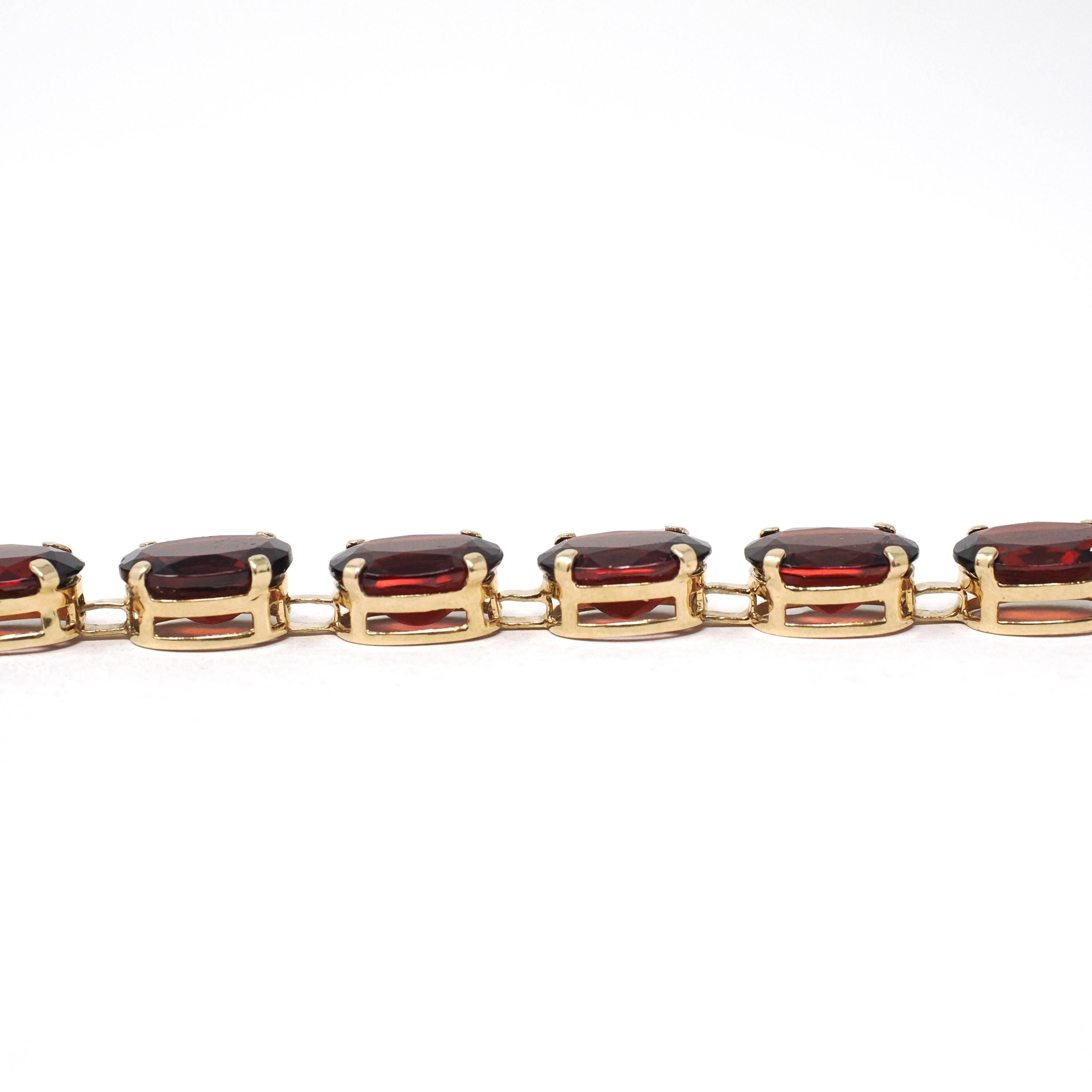 Modern Garnet Bracelet - Estate 14k Yellow Gold Red Oval Faceted 25.50 CTW Natural Gemstones - Circa 2000's Era Tennis Style Fine Jewelry