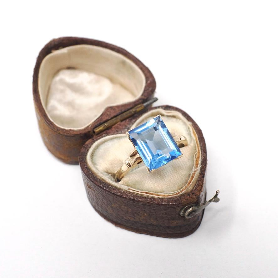 Simulated Aquamarine Ring - Mid Century 10k Yellow Gold Blue Glass Stone - Circa 1940s Era Size 6 Solitaire Statement Cocktail Fine Jewelry