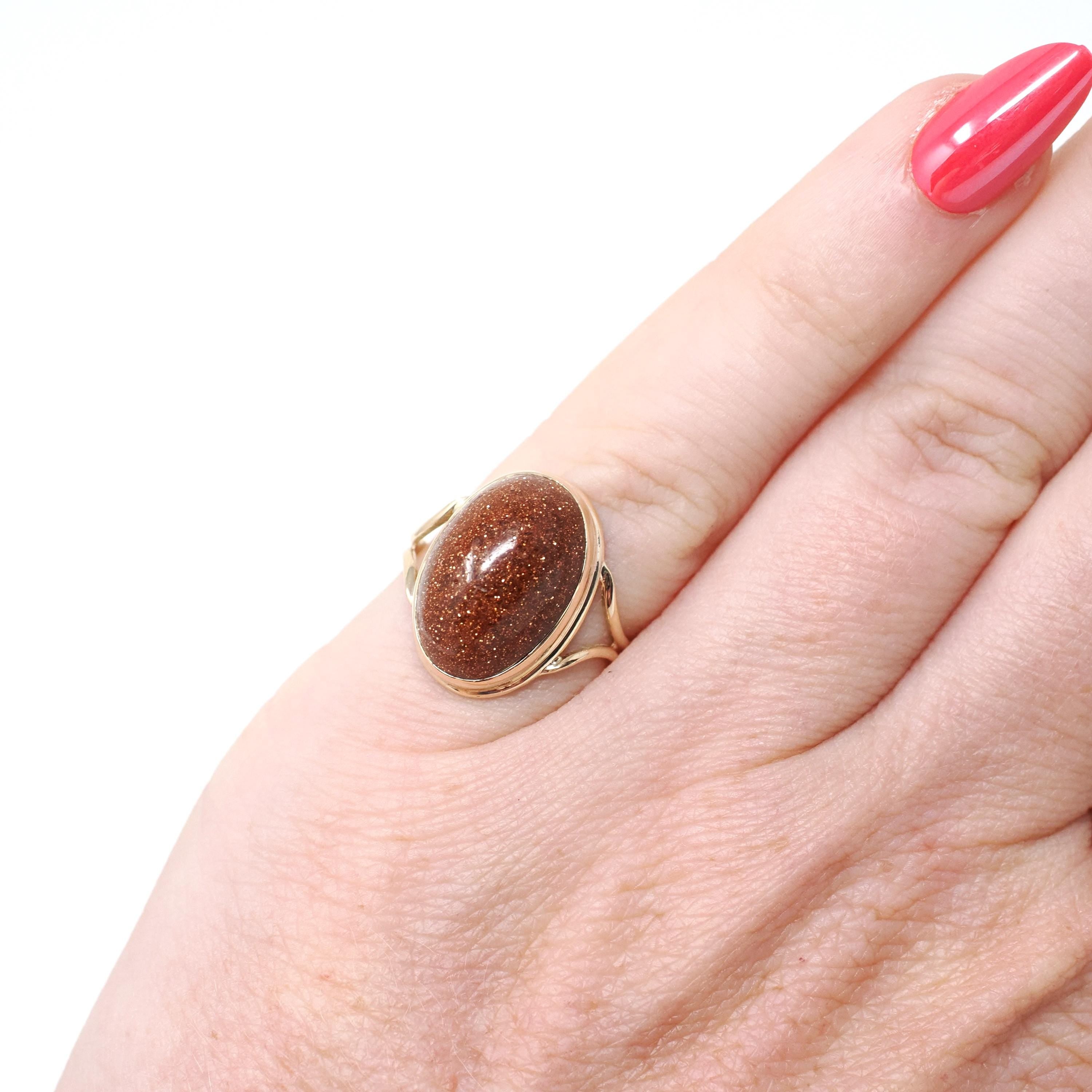 Vintage Goldstone Ring - Mid Century 10k Yellow Gold Glittery Brown Aventurine Glass - Circa 1940s Era Size 4 1/4 Cabochon Cut Fine Jewelry