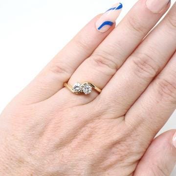 Toi Et Moi Ring - Modern 18k Yellow Gold & Platinum .50 CTW Two Stone Bypass Band - Estate Hallmarked 1989 Size 5 Fine Jewelry
