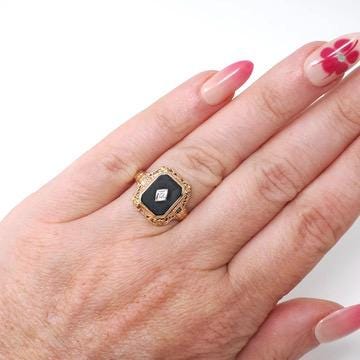 Vintage Onyx Ring - Art Deco 14k Yellow Gold Emerald Cut Natural Black Chalcedony Gem - Circa 1930s Era Size 5 3/4 Filigree Fine 30s Jewelry