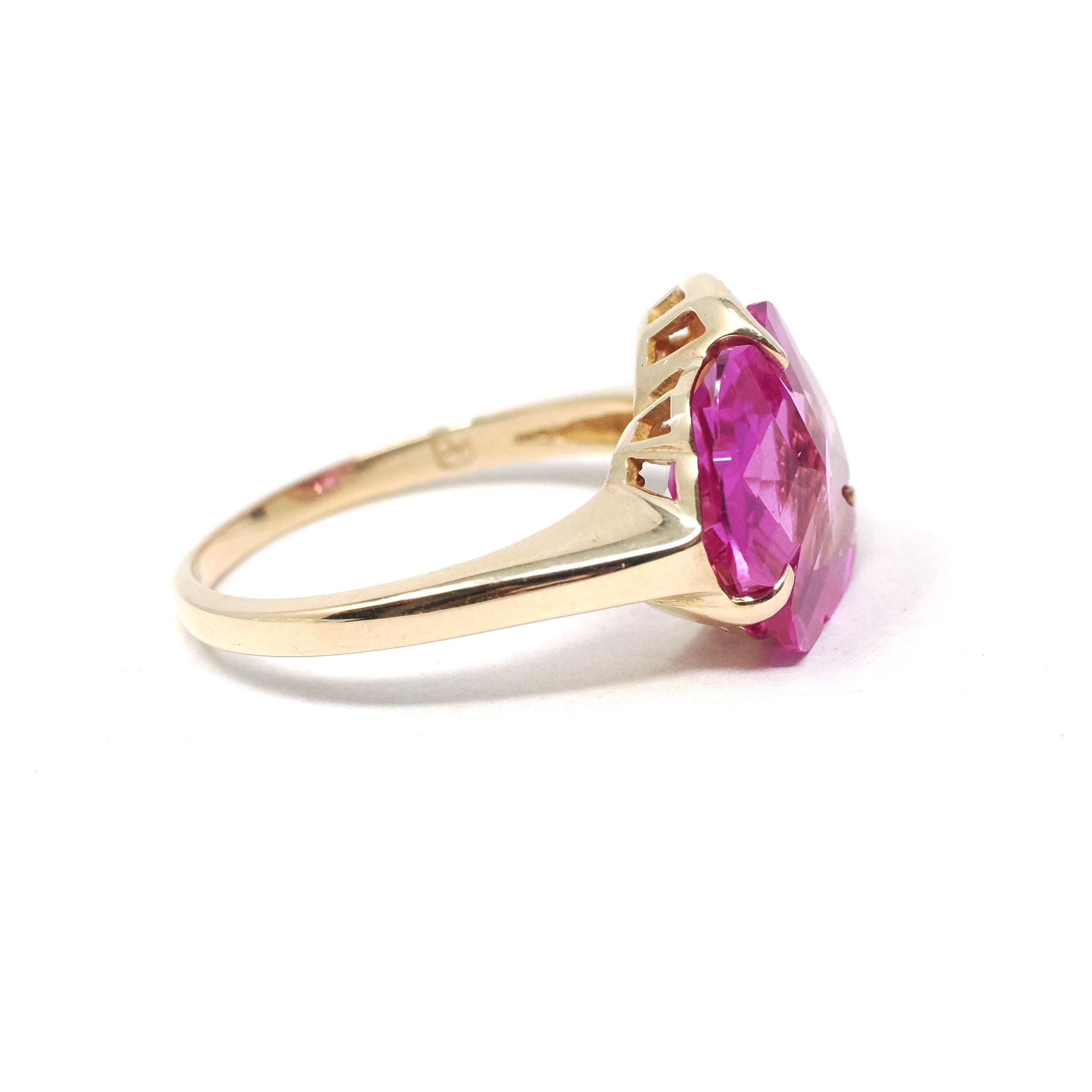 Created Pink Sapphire Ring - Retro 10k Yellow Gold Fancy Cut Flower Stone - Vintage Circa 1940s Era Size 8 1/2 Statement Fine 40s Jewelry